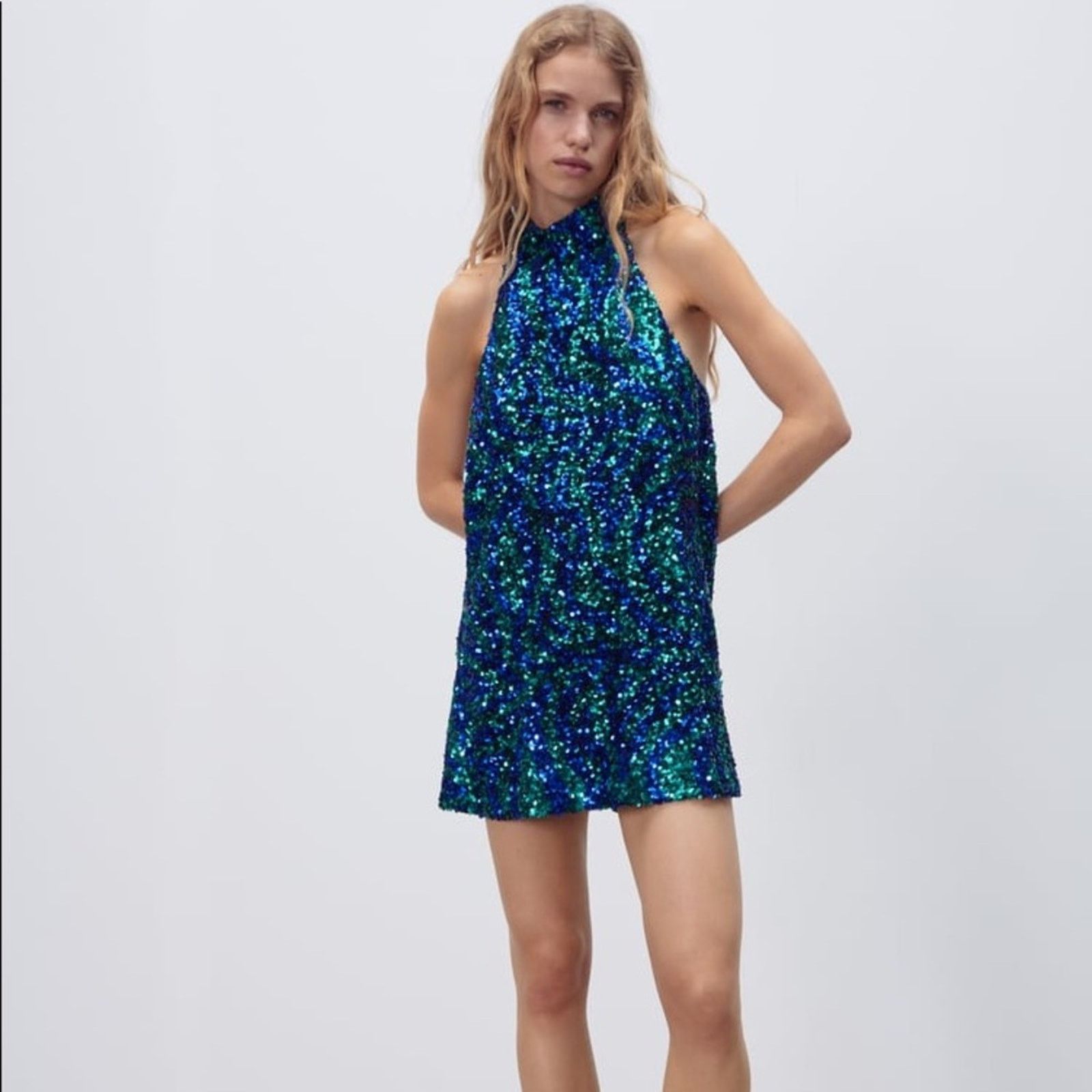 Zara ZARA BLOGGER FAVORITE SEQUIN HALTER DRESS Size XS / US 0-2 / IT 36-38 - 12 Thumbnail