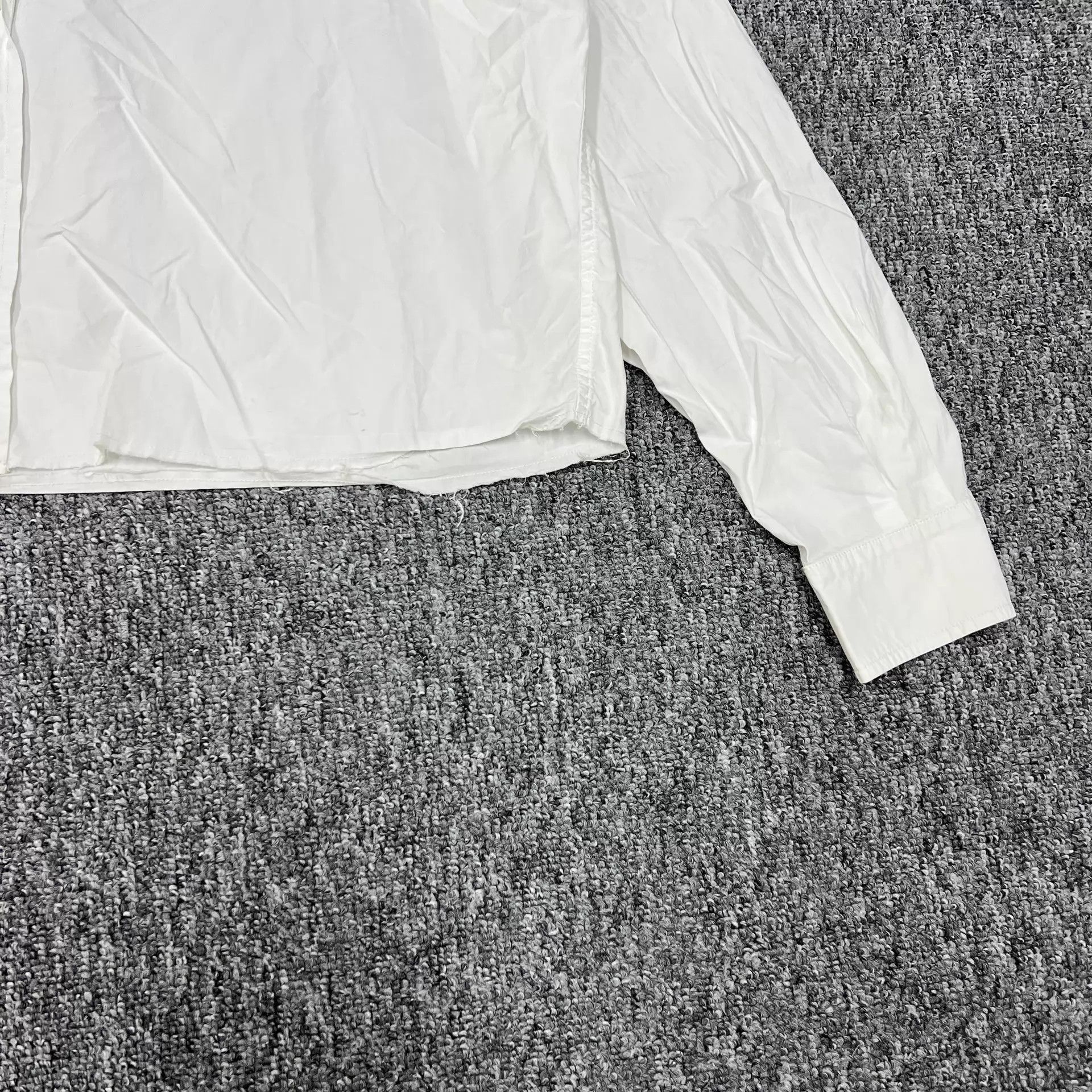 Miu Miu MIU MIU WHITE EMBROIDERED LOGO SHORTSHIRT 36 95% Size XS / US 0-2 / IT 36-38 - 4 Thumbnail