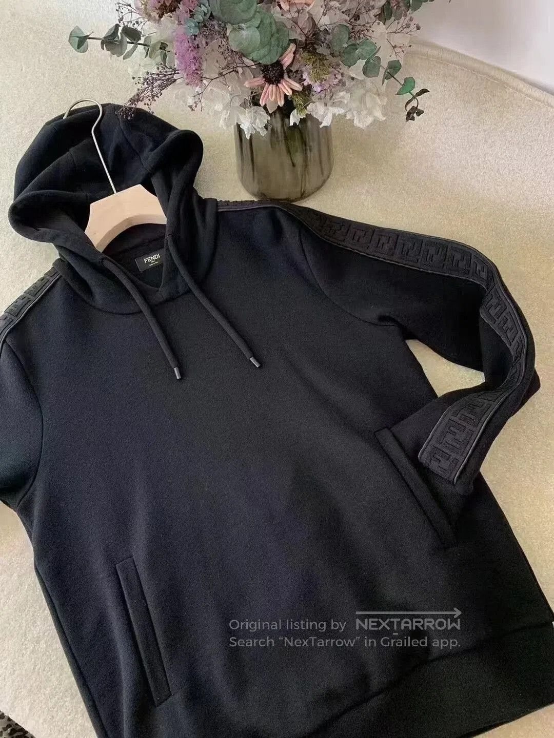 Fendi Fendi Black Logo Hoodie Sweatshirt XS. Size XS / US 0-2 / IT 36-38 - 1 Thumbnail