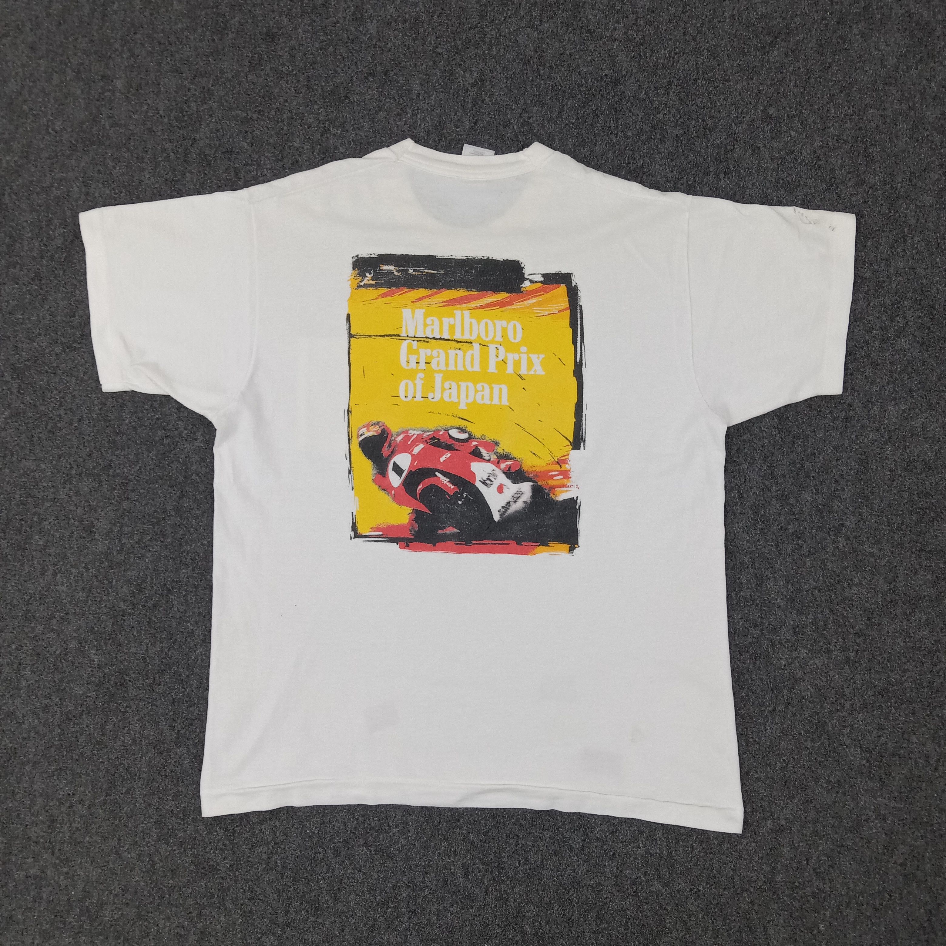 Marlboro × Vintage Marlboro Grand Prix Of Japan Racing MotoGP Tshirt Size US L / EU 52-54 / 3 - 1 Thumbnail