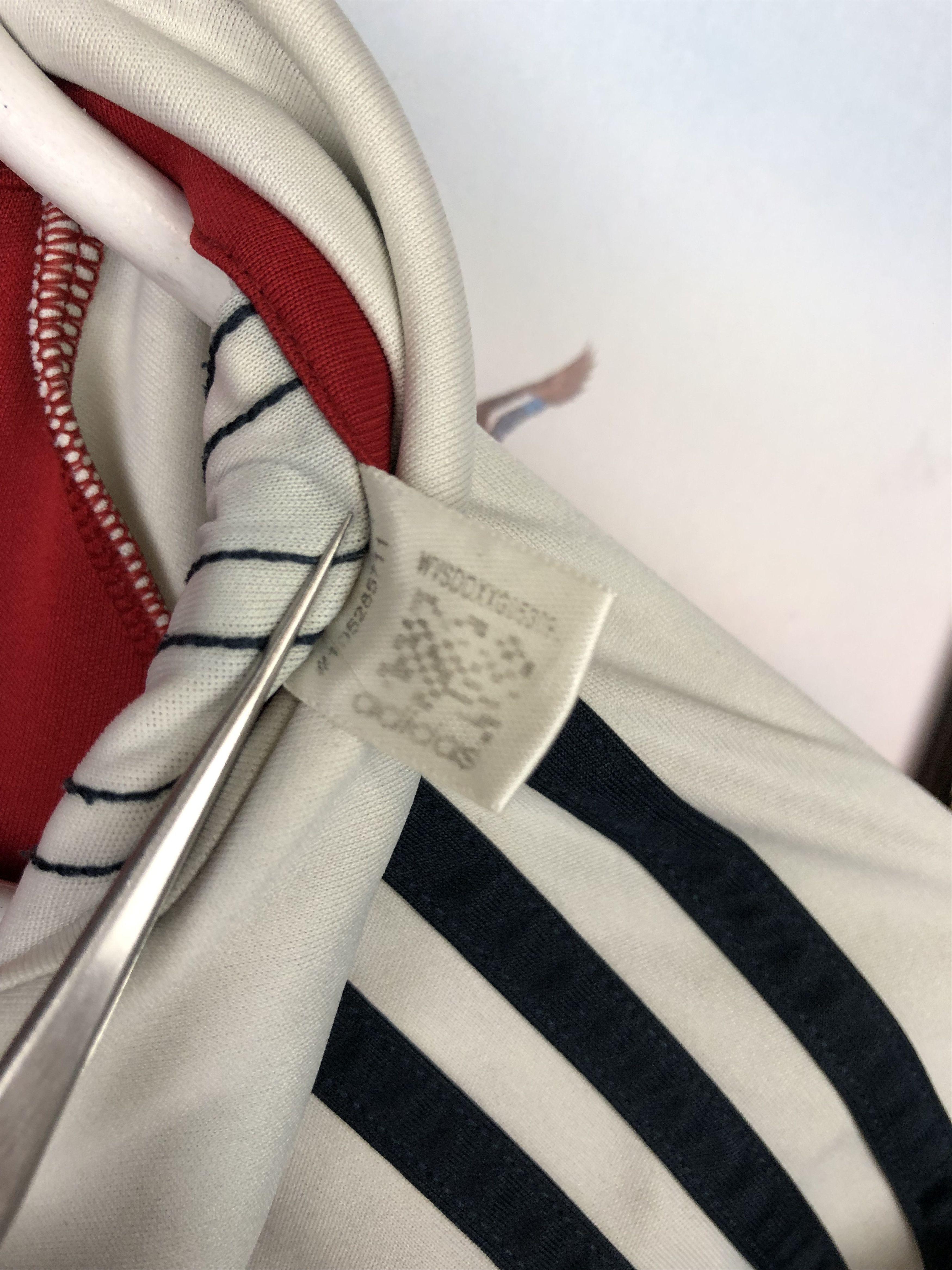 Adidas Denmark Home football shirt 2012 Soccer Adidas Mens Jersey Size US XXL / EU 58 / 5 - 7 Thumbnail