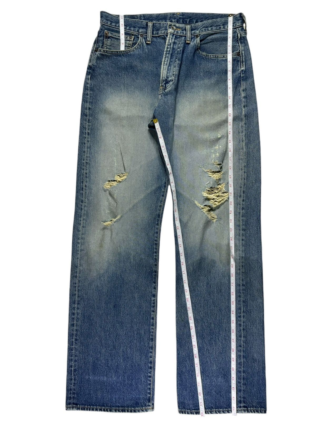 Japanese Brand × Uniqlo Vintage Japanese Uniqlo Faded Wash Distressed Baggy Jeans Size US 33 - 12 Thumbnail