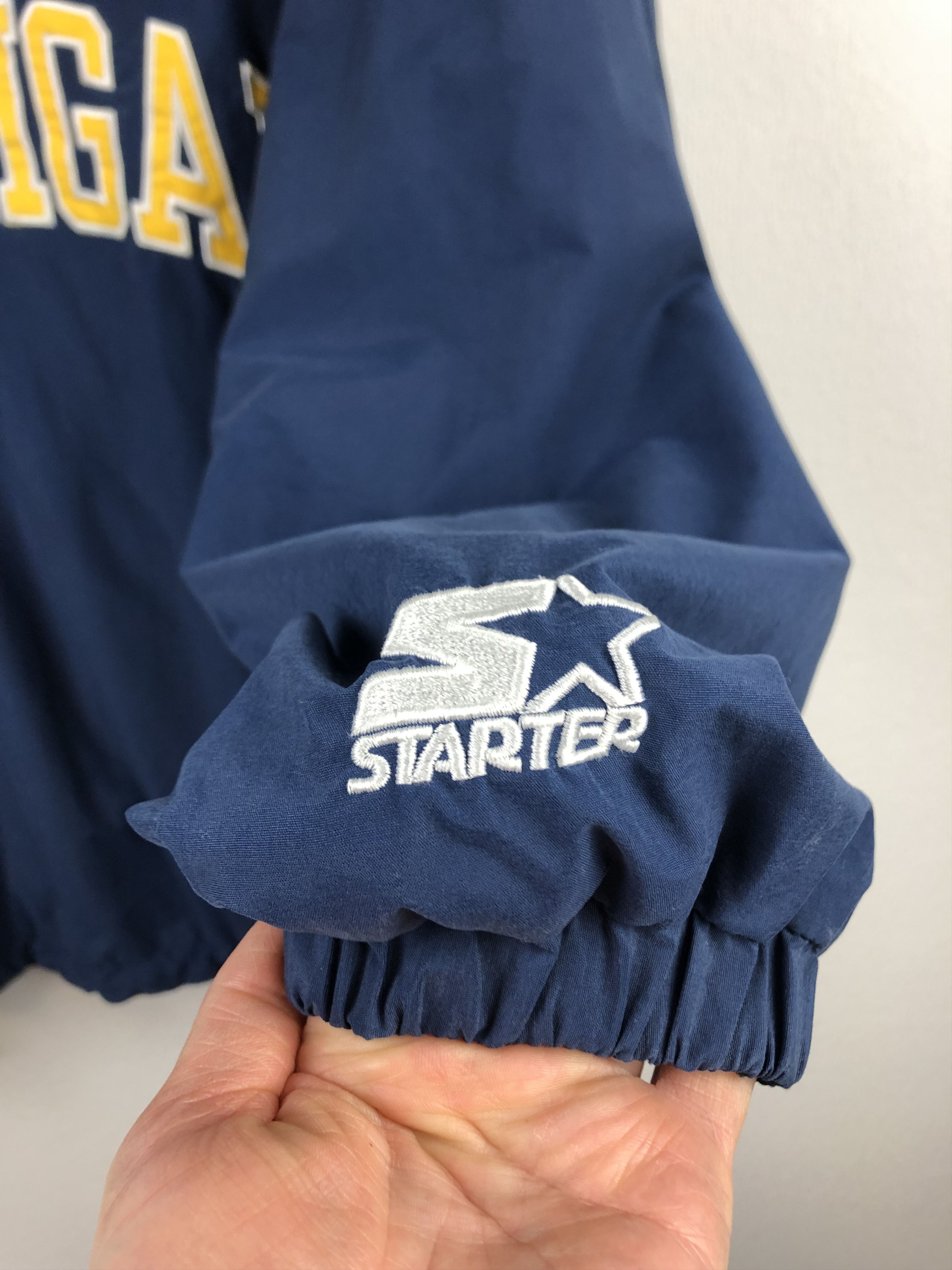 Starter Vintage Michigan Wolverines Jacket Sweatshirt Reversible Size US L / EU 52-54 / 3 - 8 Thumbnail