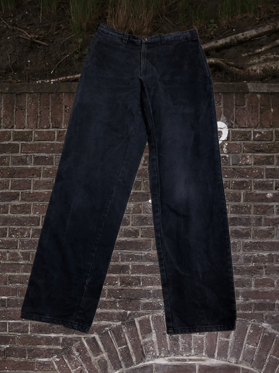 Tommy Hilfiger Tommy Hilfiger Men’s Straight Fit Denim Jeans Everyday Wear Size US 32 / EU 48 - 1 Thumbnail