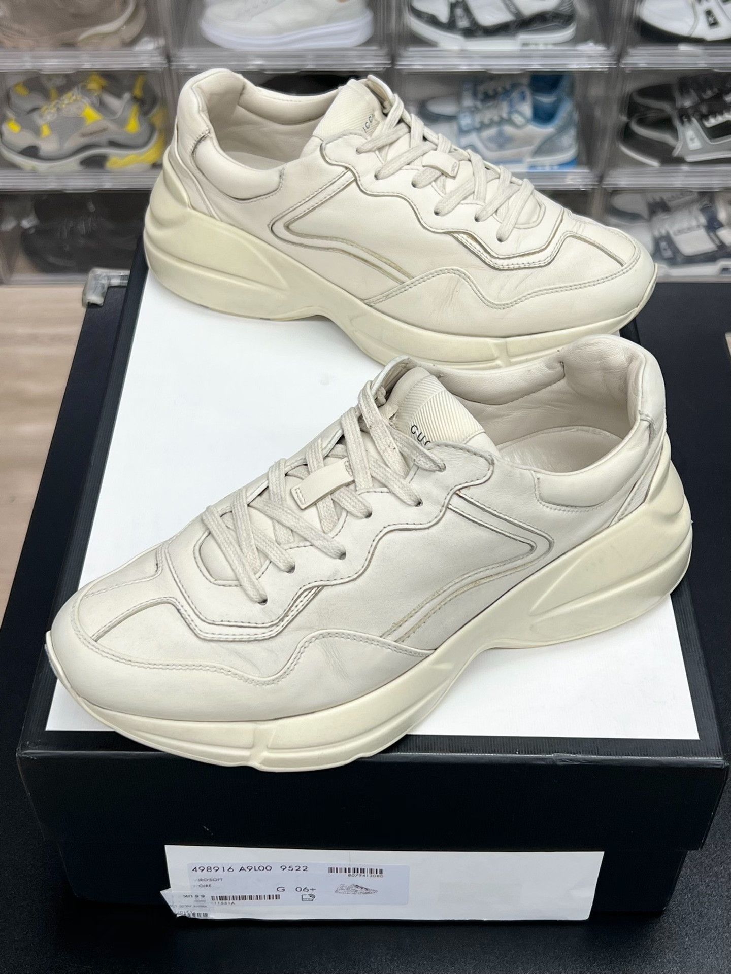 Gucci Gucci Distressed White Lowtop Sneakers 7.5 Men Size US 7.5 / EU 40-41 - 1 Thumbnail