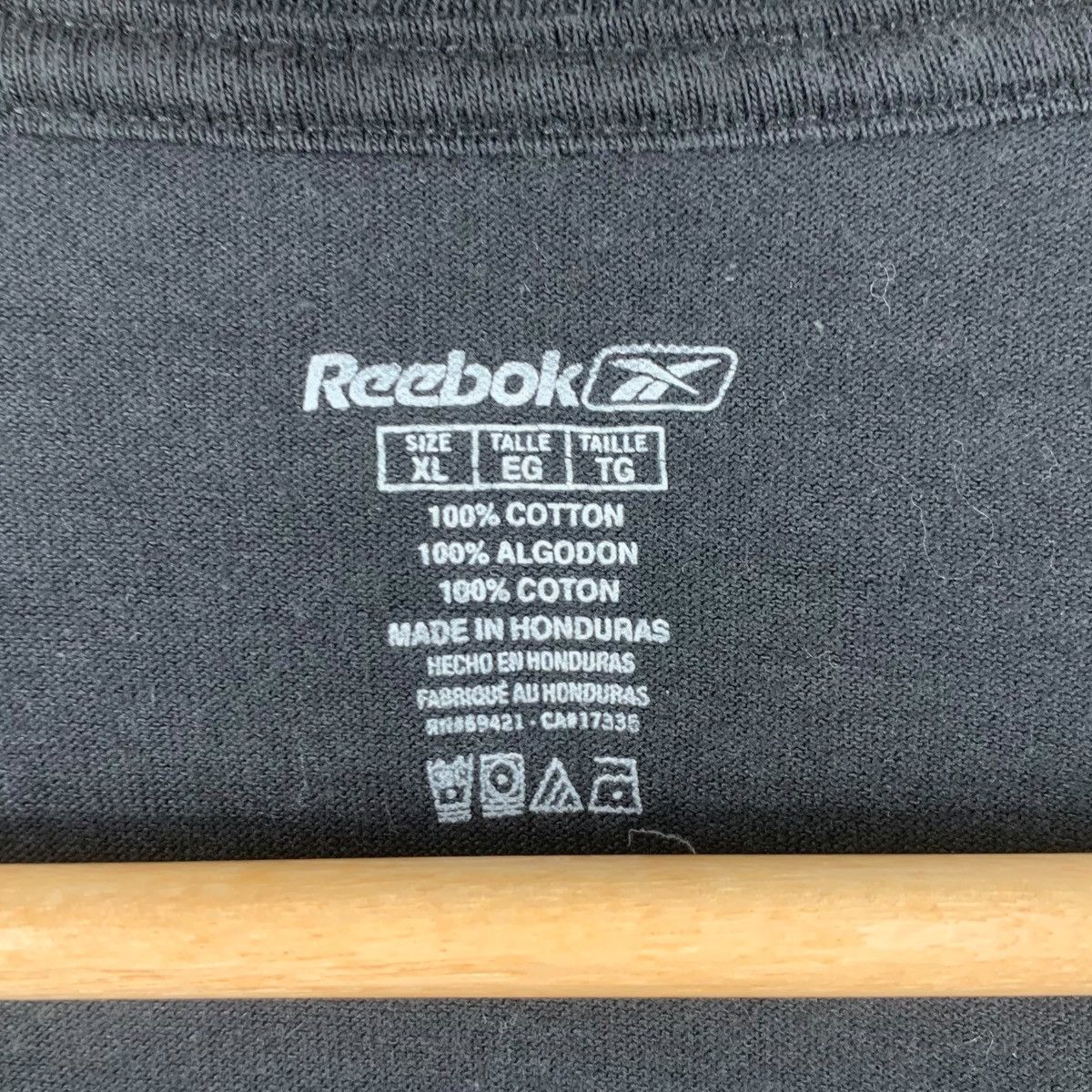 Reebok Vintage REEBOK New Jersey Devils NHL Long Sleeve Tee Shirt Size US XL / EU 56 / 4 - 7 Thumbnail