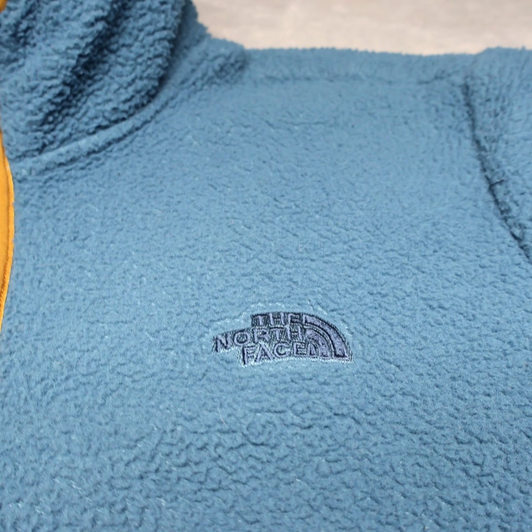 The North Face The North Face Sweater Mens L Blue Fleece Pullover 1/4 Zip Outdoor Mock Neck Zip Pockets Size US L / EU 52-54 / 3 - 3 Thumbnail