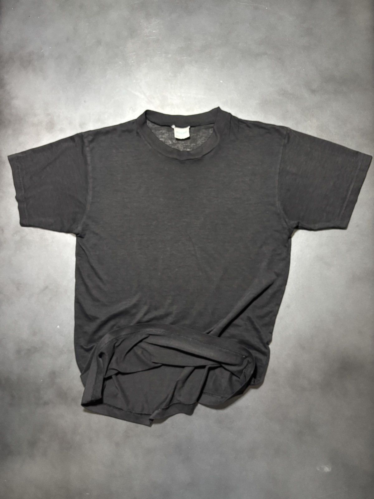 True Vintage Paper Thin T-Shirt 1970s Blank Tee Thrashed 90s