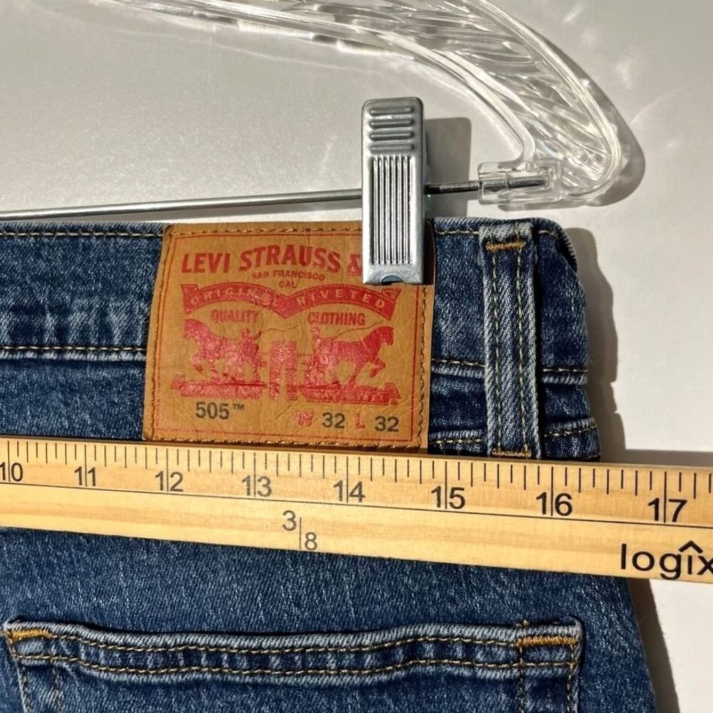 Levi's Levi's 505 Slim Fit Washed Blue Medium Washed Denim Jeans Men's Size 32x32 Size US 32 / EU 48 - 5 Thumbnail