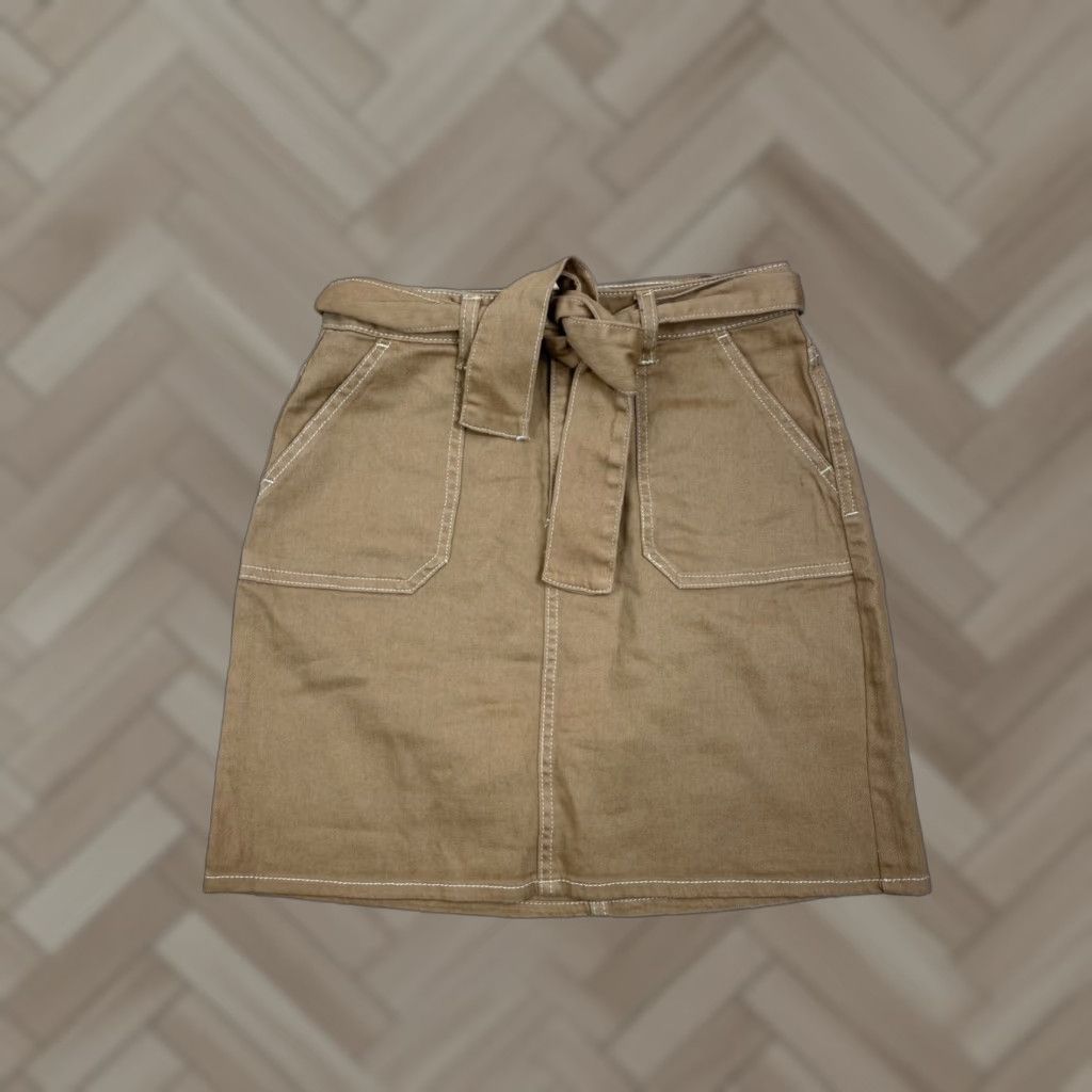 Vintage **Tinseltown A-Line Skirt Small Brown Casual Pockets** User: Tinseltown A-Line Skirt Small Brown Casual Pockets Size 28" / US 6 / IT 42 - 1 Thumbnail