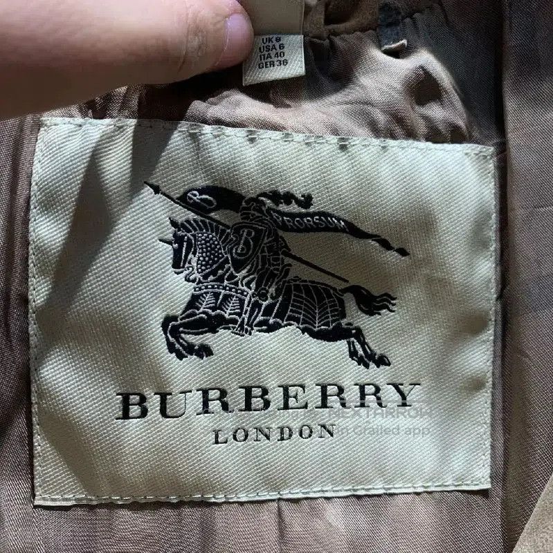 Burberry Burberry Khaki Women's Leather Trench Coat. Size XXS / US 00 / IT 34 - 2 Thumbnail