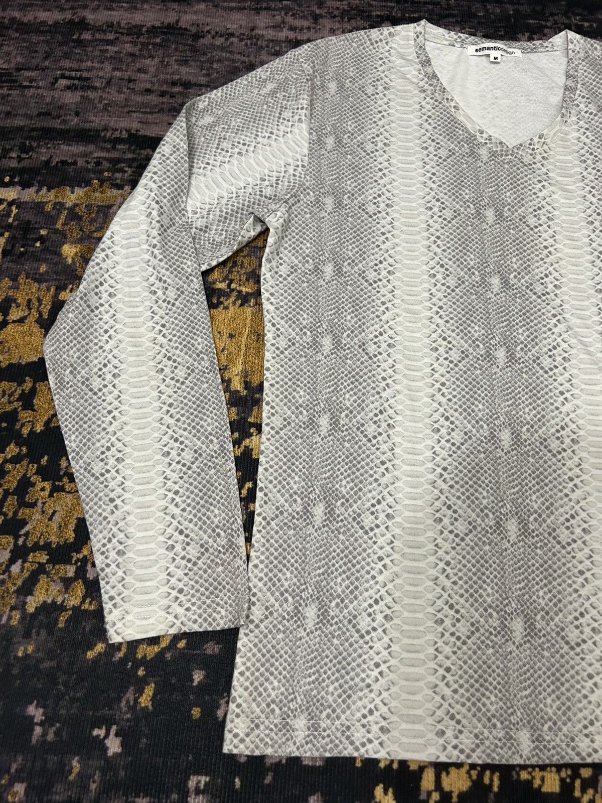 If Six Was Nine Semantic Design Snake Long Sleve Size US M / EU 48-50 / 2 - 3 Thumbnail