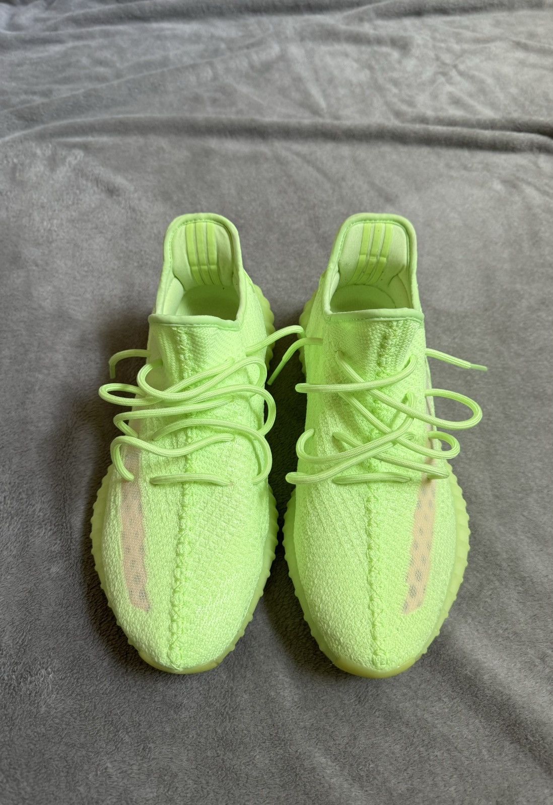Yeezy Yeezy Boost 350 V2 Glow Size US 12 / EU 45 - 1 Thumbnail