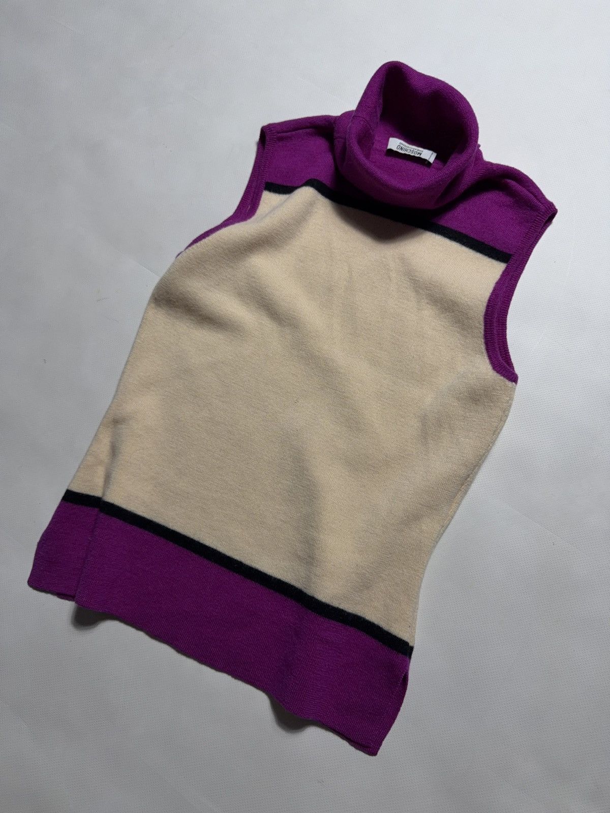 Moschino Moschino Turtle Neck Wool Vest Size S / US 4 / IT 40 - 7 Thumbnail