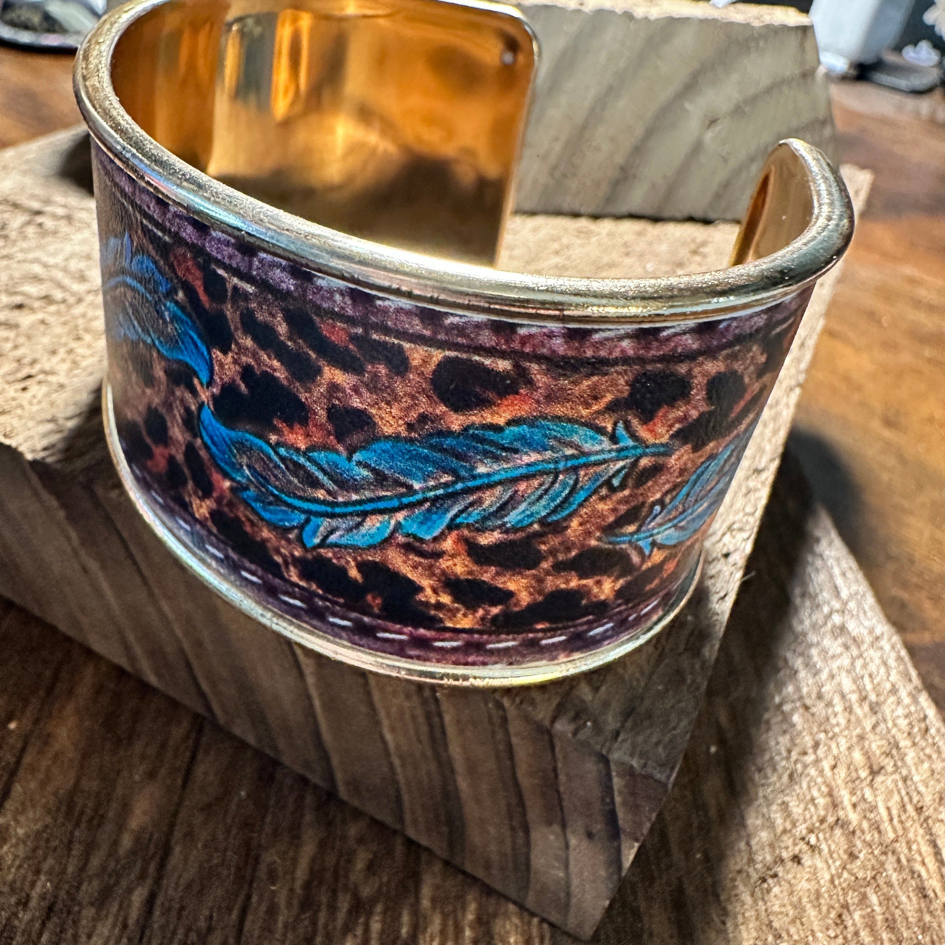 Other Boho Southwestern Feather Turquoise Floral Wide Cuff Bangle Size ONE SIZE - 7 Thumbnail