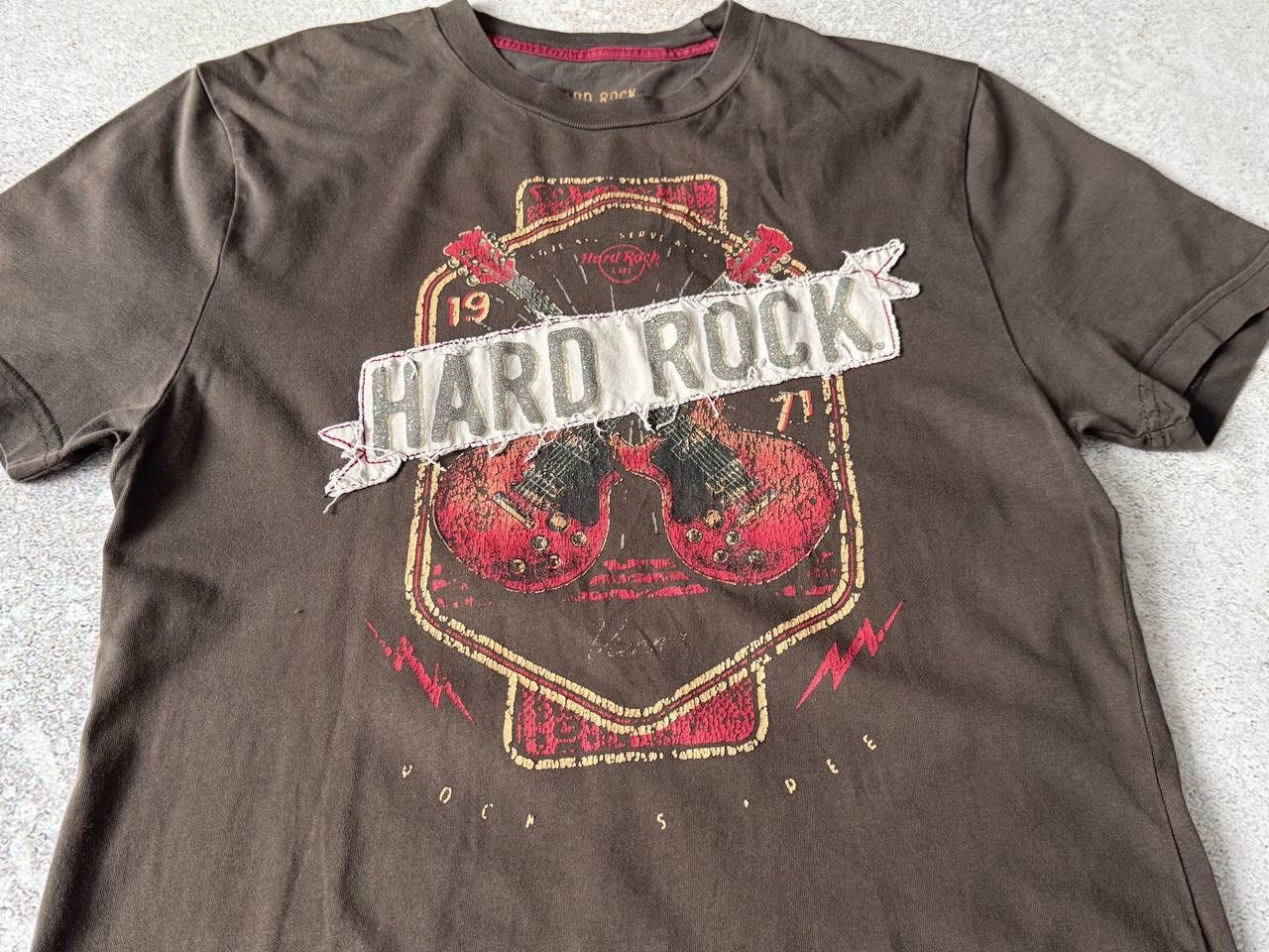 Hard Rock Cafe × Vintage Vintage Hard Rock Cafe Brown T-shirt Big Embroidered Logo Size US S / EU 44-46 / 1 - 2 Thumbnail