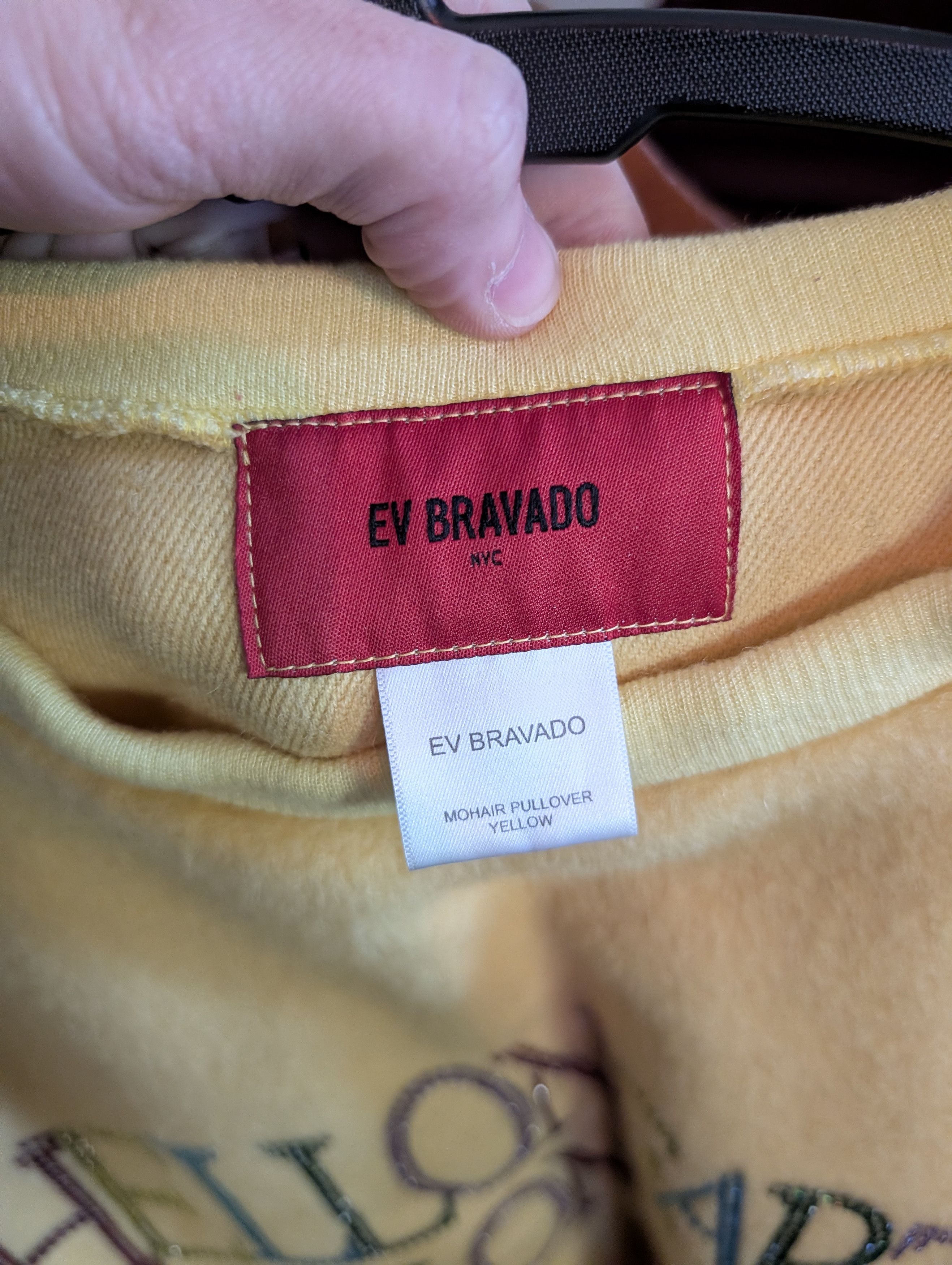 Who Decides War HELL ON EARTH Rhinestone Cashmere Mohair fuzzy sweater Size US S / EU 44-46 / 1 - 10 Thumbnail
