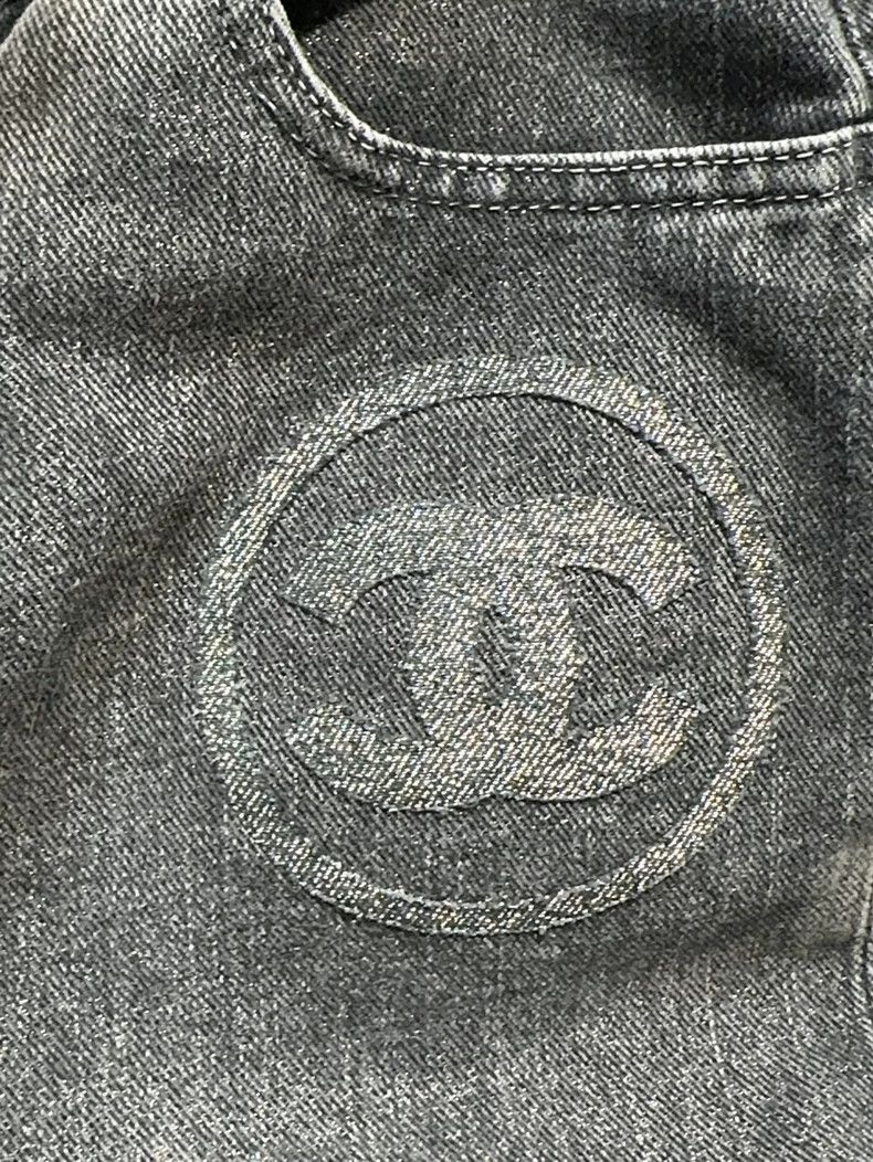 Chanel Chanel 23C Early Spring Vacation Hot Smoke Gray Double C L Size 24" / US 00 / IT 34 - 3 Thumbnail