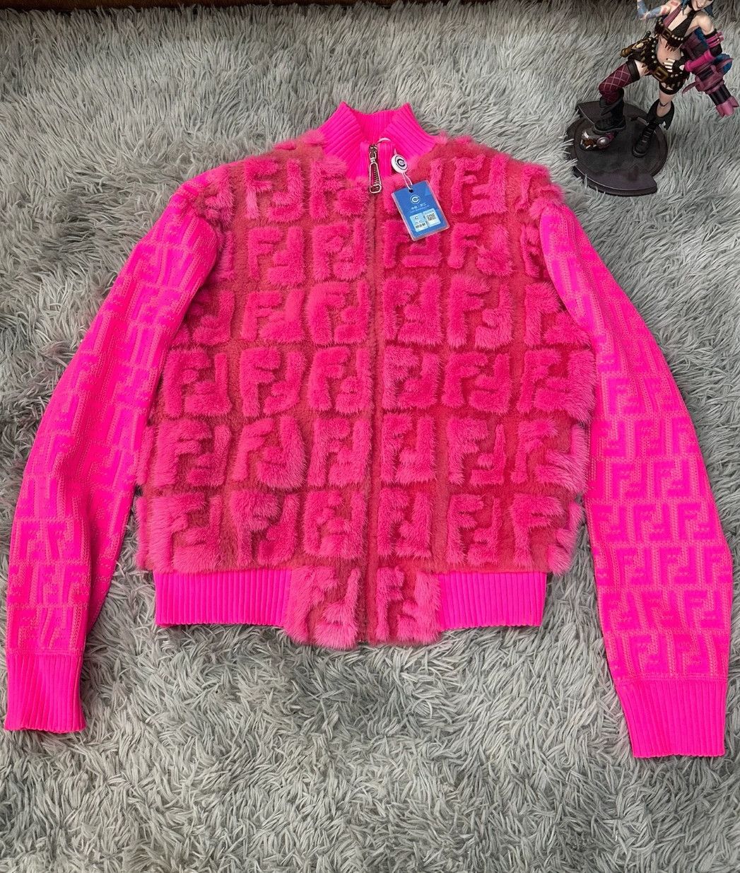 Fendi Fendi Coral Pink Mink Fur Jacket Size XS / US 0-2 / IT 36-38 - 1 Thumbnail