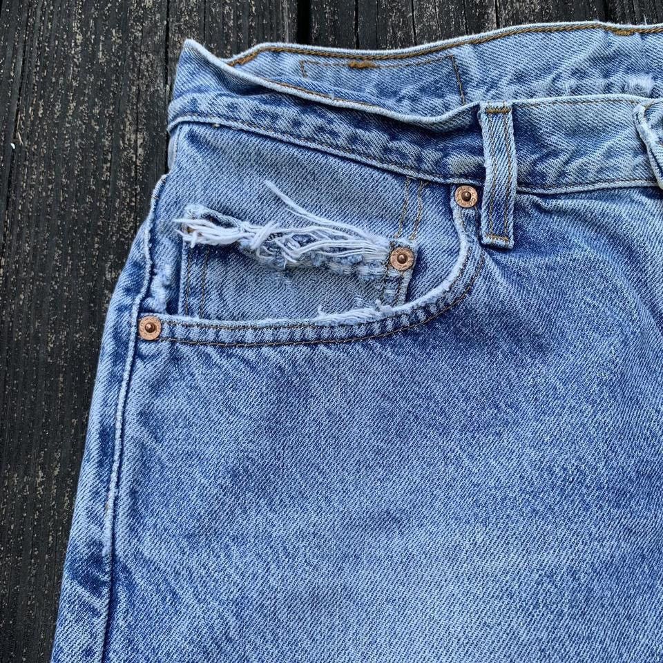 Levi's Vintage Clothing × Vintage Vintage White Washed Distressed 505 Levis with Rips Size US 34 / EU 50 - 4 Thumbnail