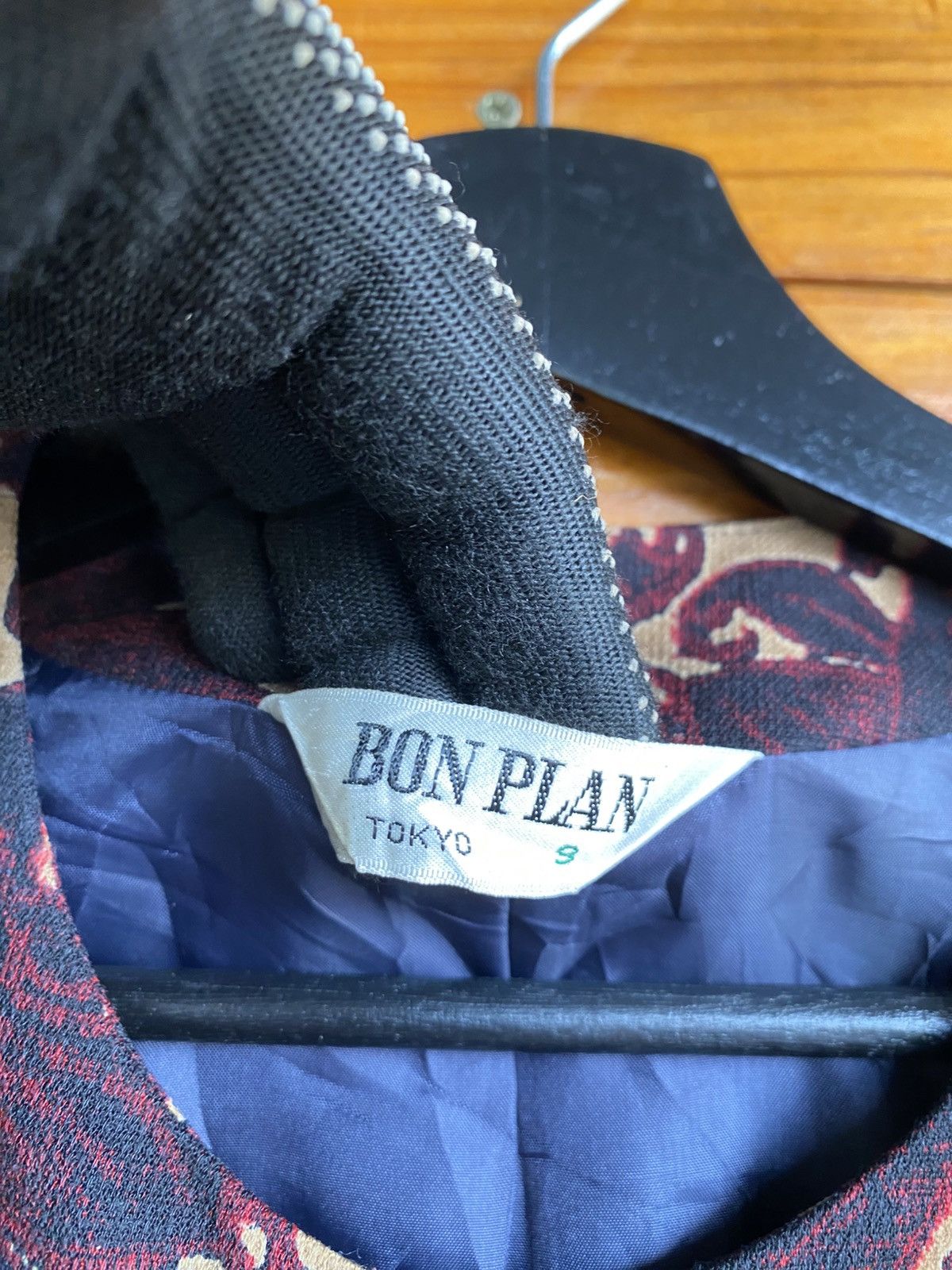 Japanese Brand BON PLAN Tokyo Vintage Baroque Pattern Jacket Size 9 Size M / US 6-8 / IT 42-44 - 11 Thumbnail