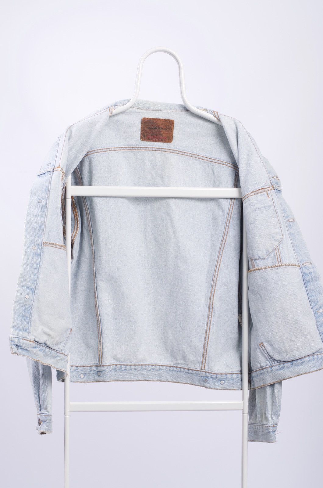 Chevignon Vintage Chevignon 90s Rare Denim Jacket Avant Gard fits XL Size US XL / EU 56 / 4 - 3 Thumbnail