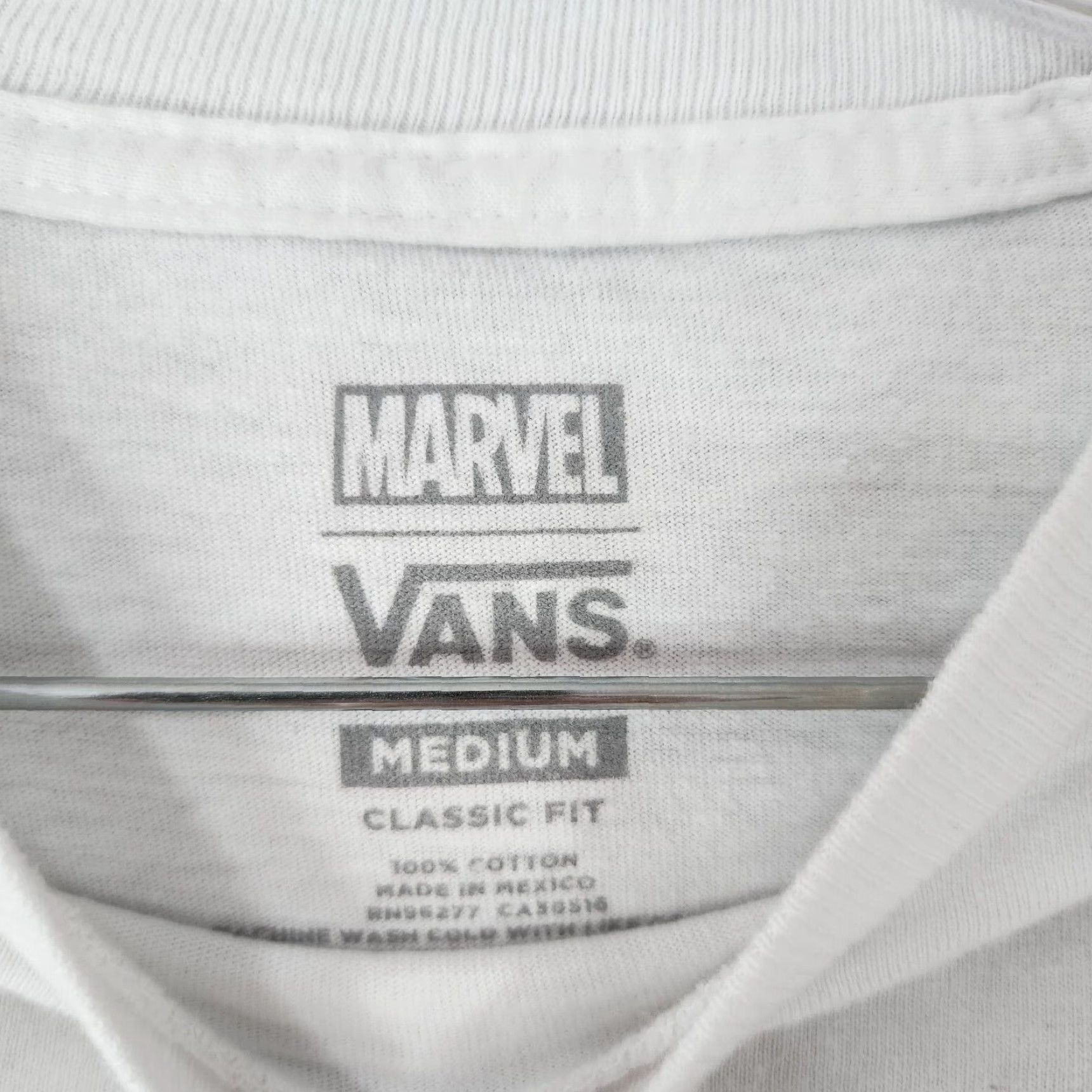 Vans VINTAGE Vans Marvel Superheroes Long Sleeve Shirt Mens Medium White Size US M / EU 48-50 / 2 - 4 Thumbnail