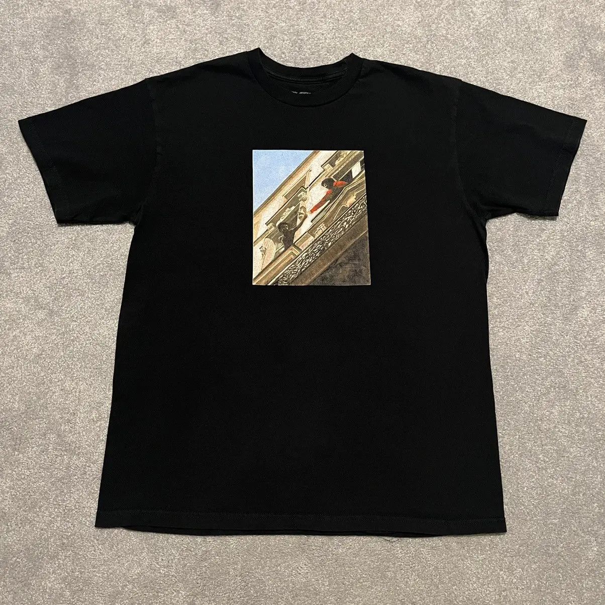 Fucking Awesome Paris Tee Size US L / EU 52-54 / 3 - 2 Thumbnail