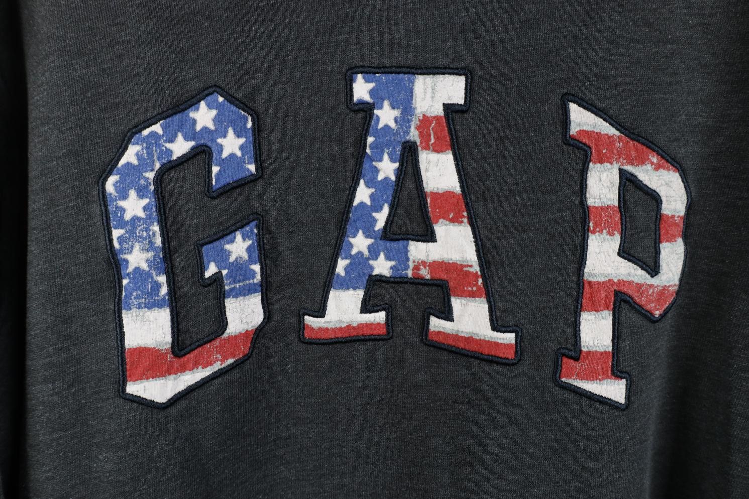 Gap Vintage Y2K GAP Block Letter USA Flag Hoodie Sweatshirt Size US XL / EU 56 / 4 - 4 Thumbnail