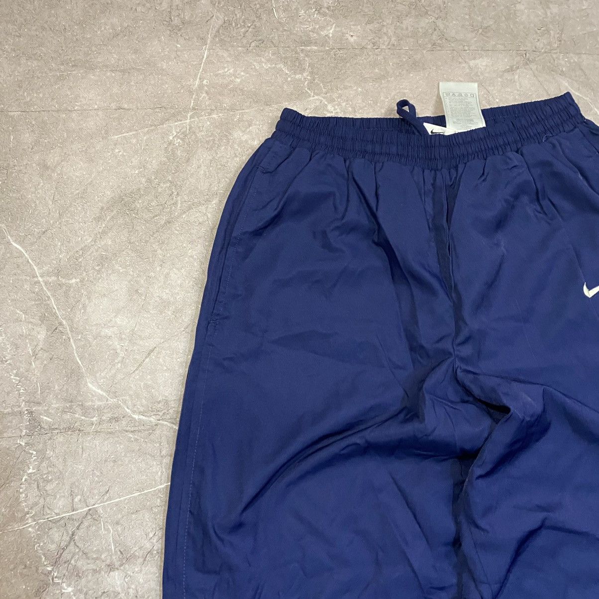 Other VINTAGE NIKE NYLON DRILL PANTS MINI SWOOSH USA 90s Size US 30 / EU 46 - 3 Thumbnail