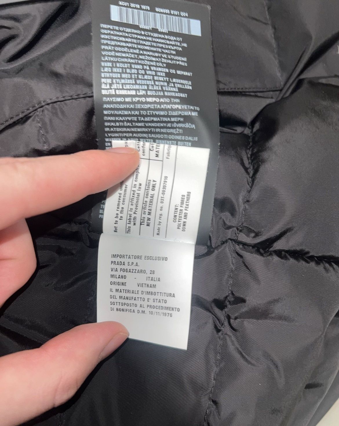 Prada Prada Mens Nylon Puffer Size US L / EU 52-54 / 3 - 6 Thumbnail