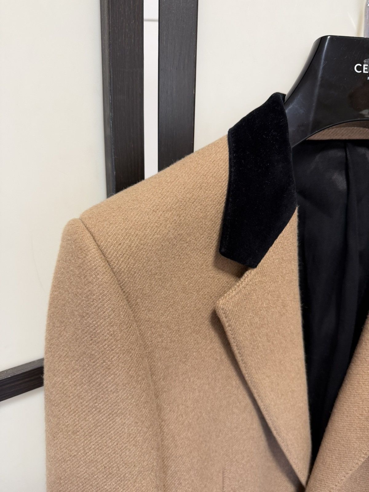 Celine × Hedi Slimane UNRELEASED - FW23 Velvet Collar Camel Chesterfield Coat Size US S / EU 44-46 / 1 - 5 Thumbnail