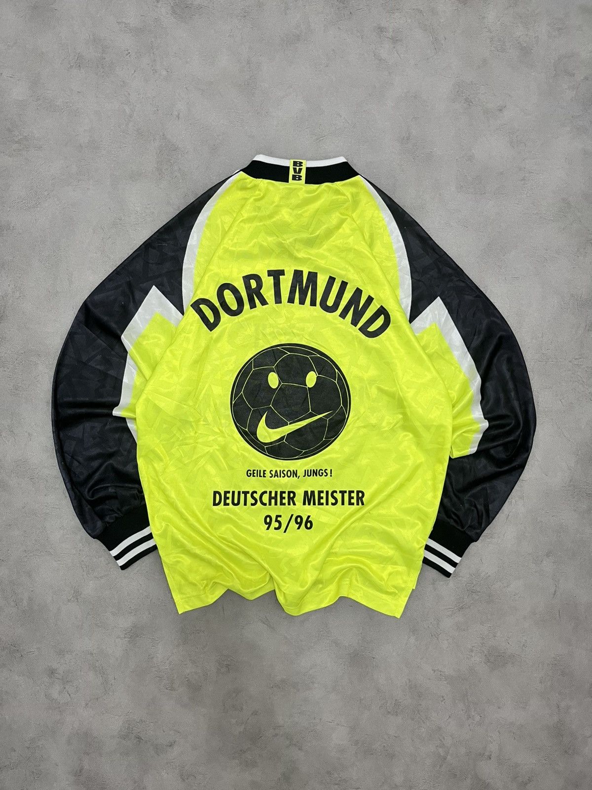 Other Vintage Borussia Dortmund 1995 1996 signed home longsleeve Size US S / EU 44-46 / 1 - 2 Thumbnail