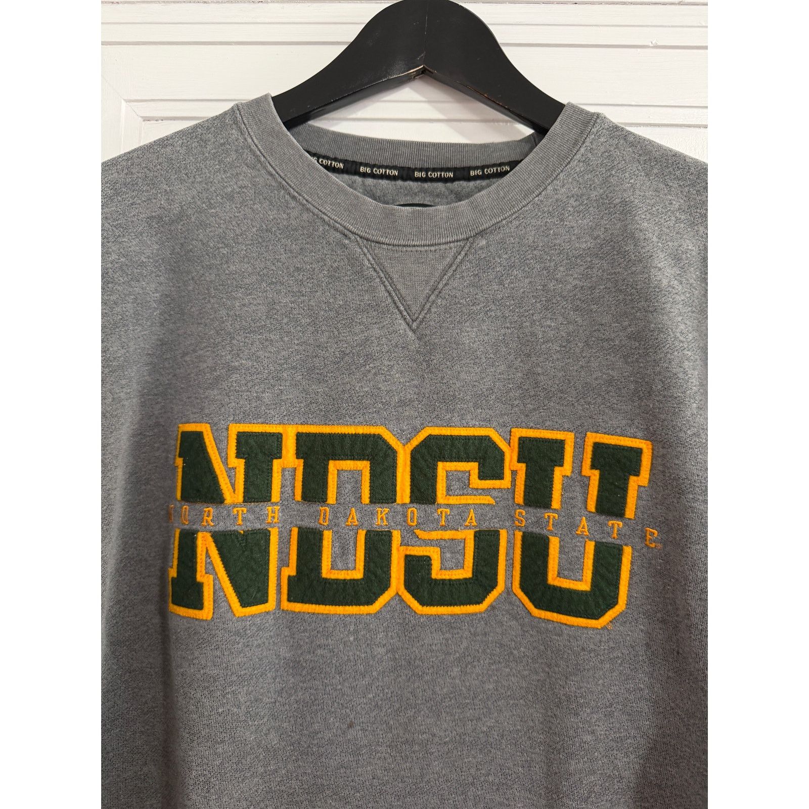 Gear for Sports NDSU Bison Stitched Crewneck Size XL (see desc) Size US XL / EU 56 / 4 - 2 Thumbnail