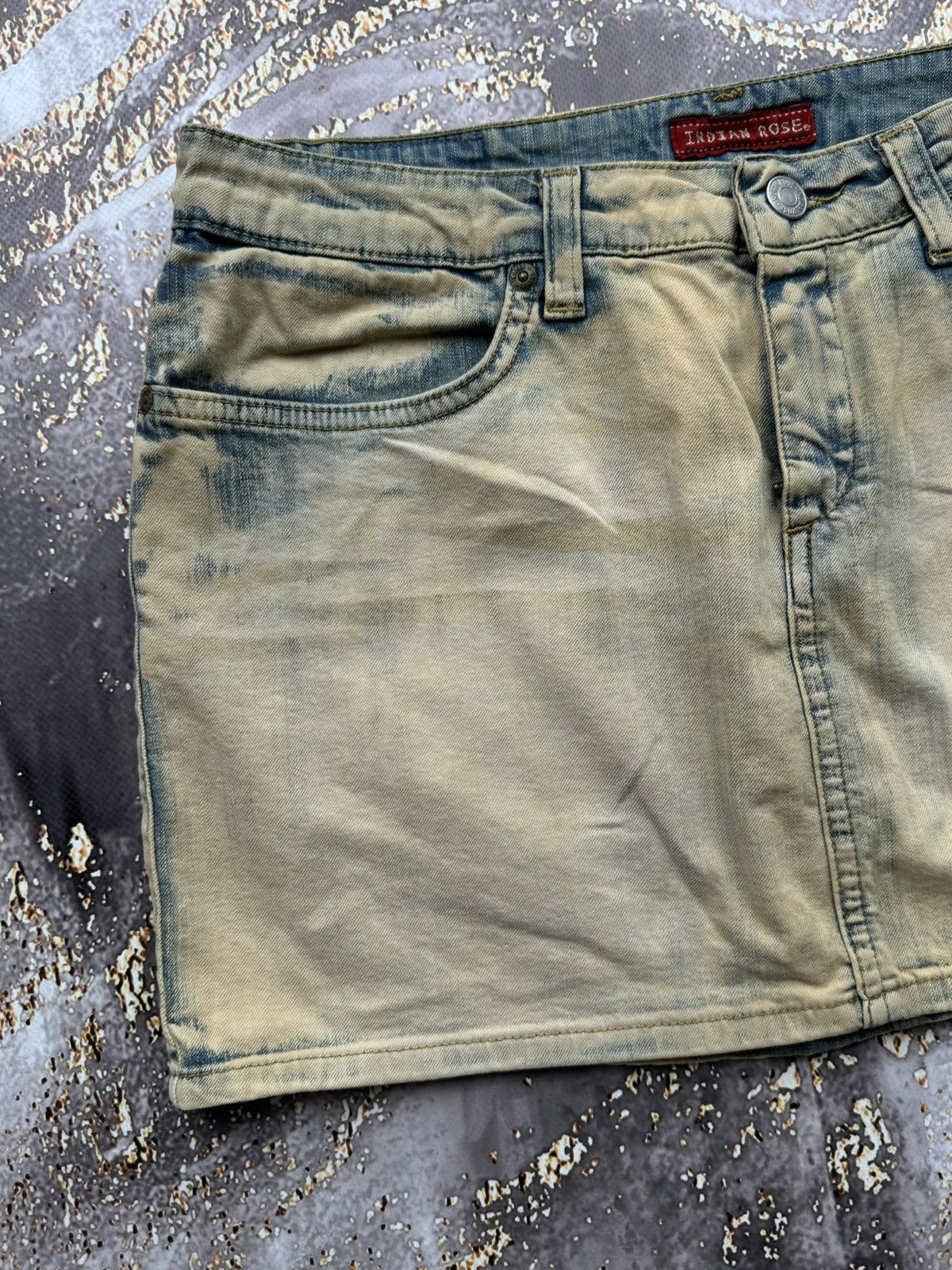 Vintage Vintage Waxed Denim Mini Skirt Size 28" / US 6 / IT 42 - 2 Thumbnail