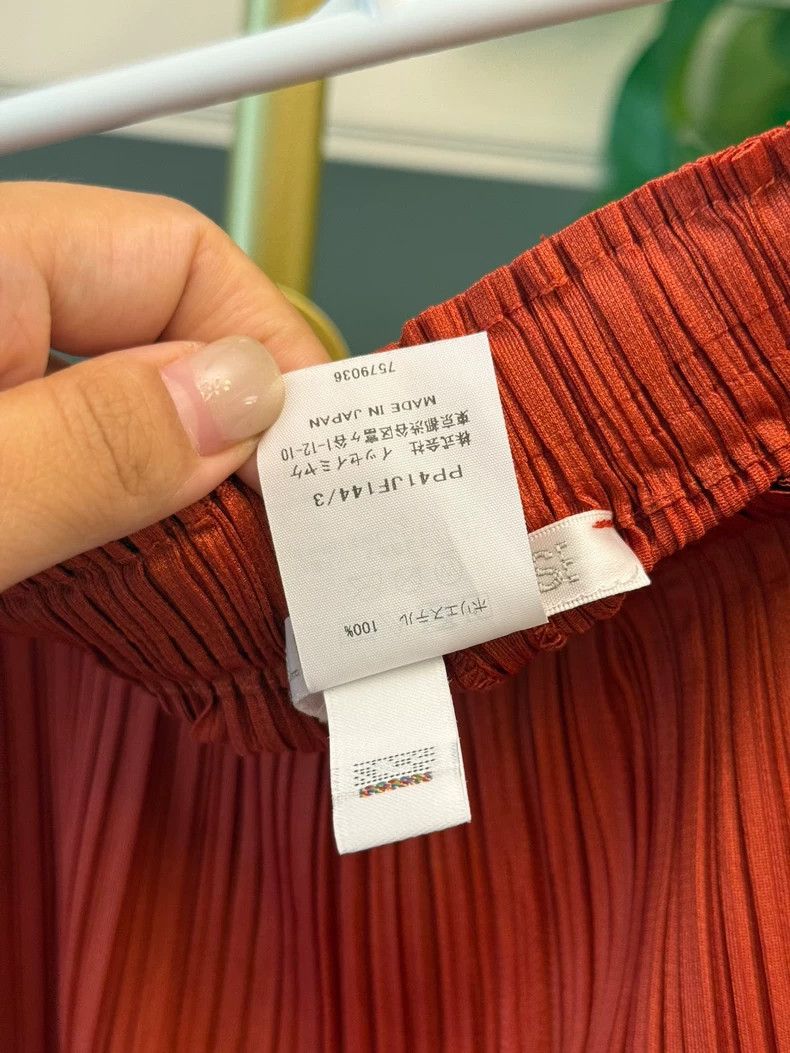 Issey Miyake Issey Miyake size:3 Orange shorts Size 31" - 3 Thumbnail