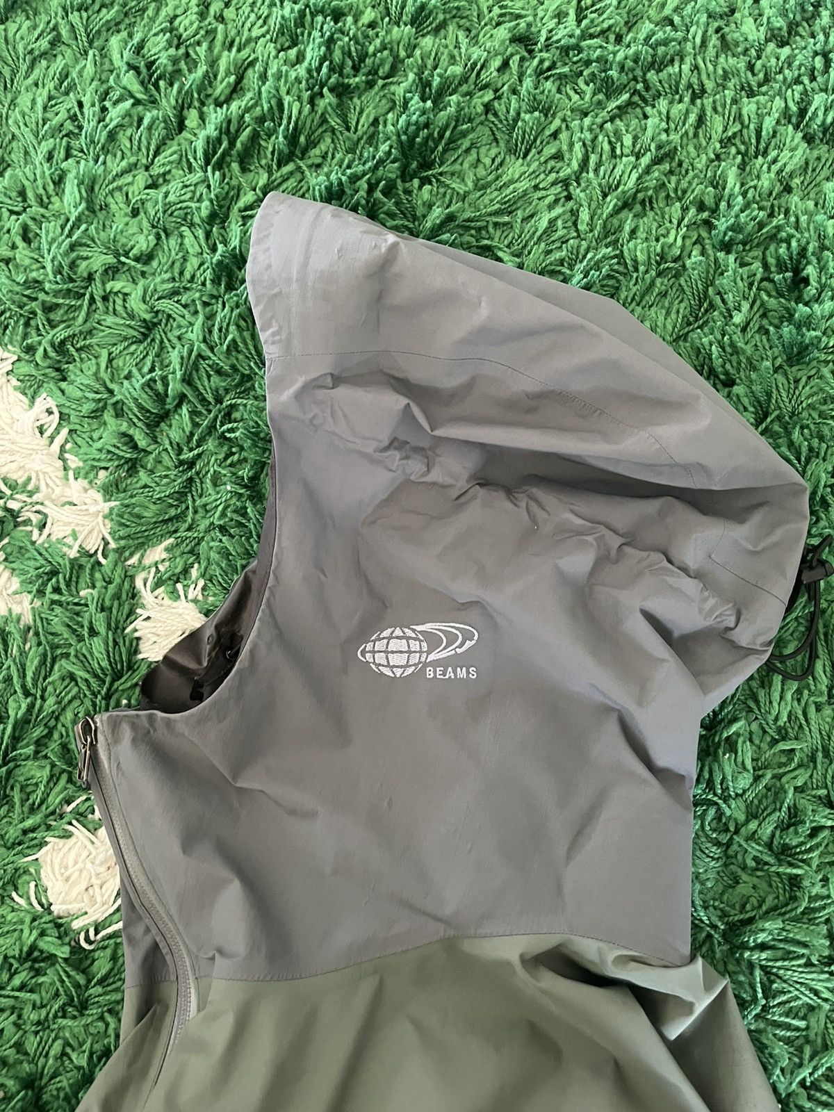 Arc'teryx × Beams Plus Arcteryx Beta SL X Beams, Parka green Size US M / EU 48-50 / 2 - 3 Thumbnail