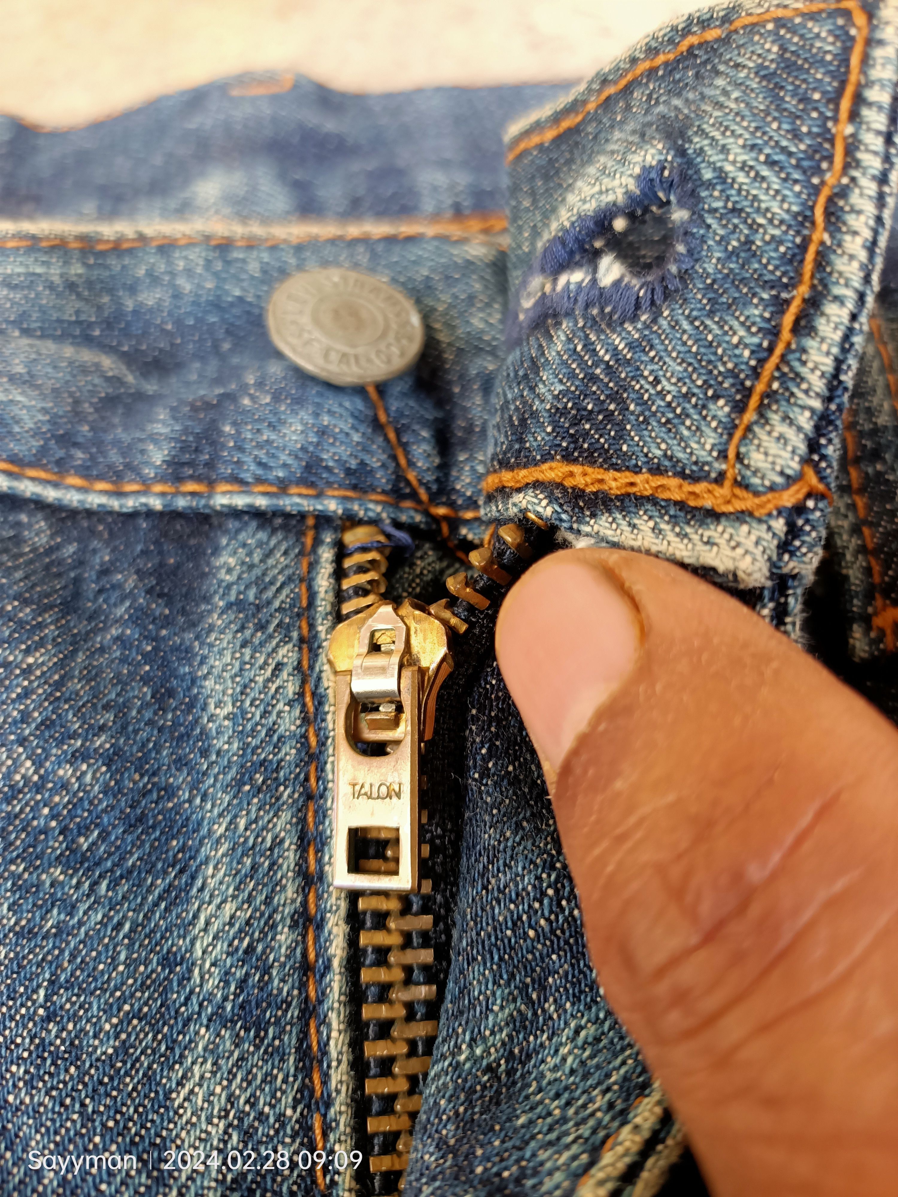 Levi's × Vintage Vintage Levi's 502 Big E Japan Jeans Size 31 Size US 30 / EU 46 - 12 Thumbnail