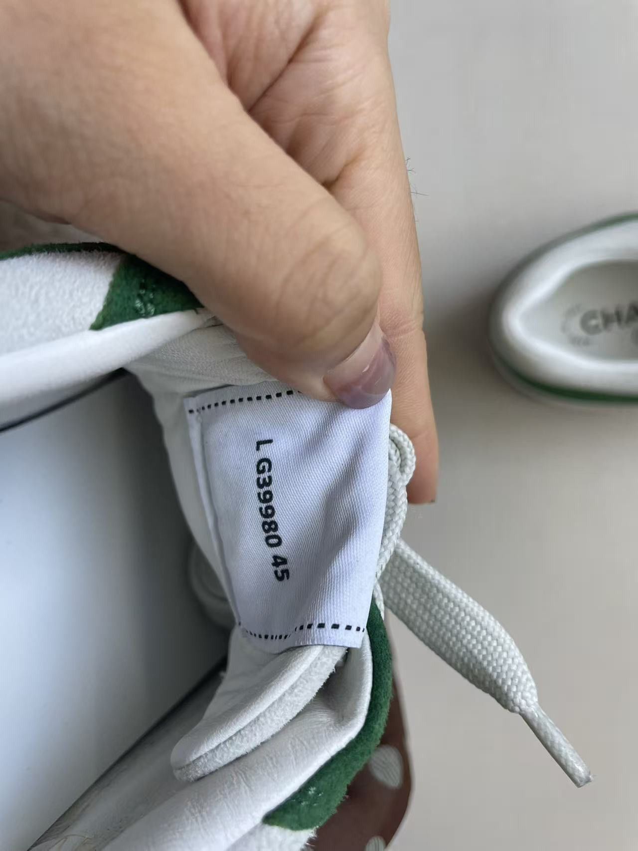 Chanel Chanel 23P Suede CC White&Green Low Top Sneakers Size US 12 / EU 45 - 9 Thumbnail