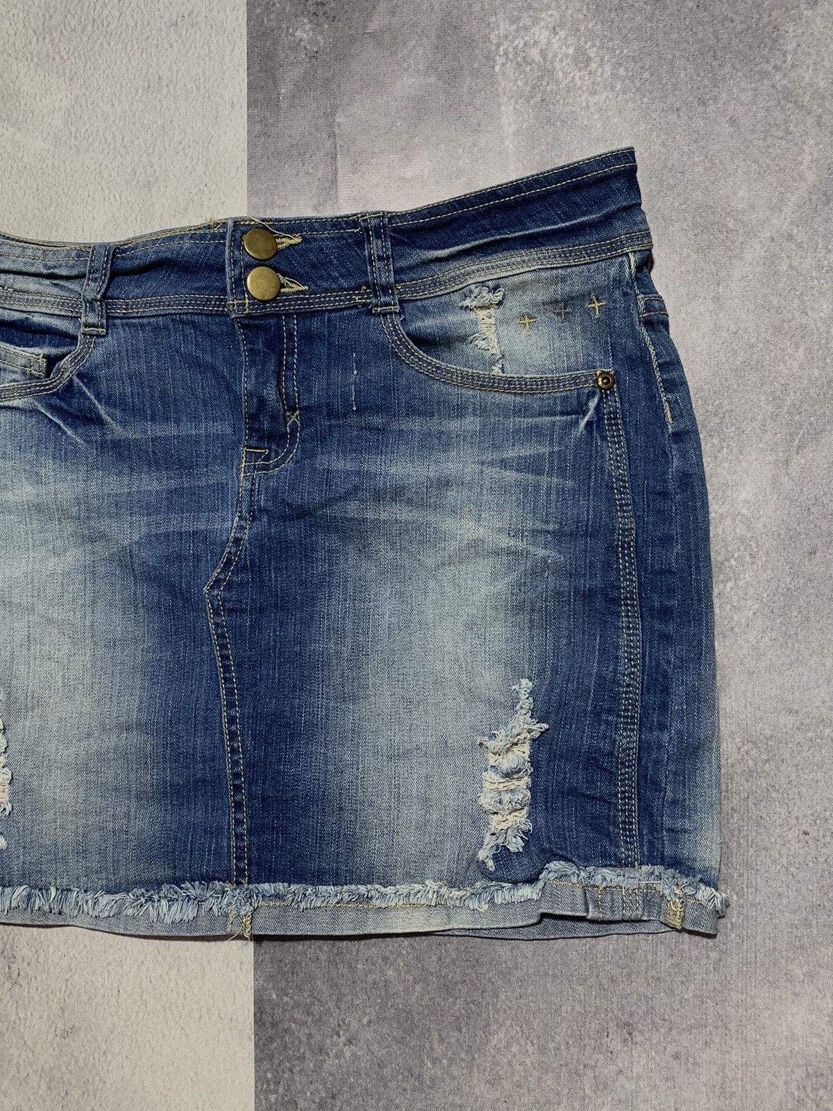 Japanese Brand × Vintage Vintage Y2K denim mini skirt streetwear style size 32 Size 32" / US 10 / IT 46 - 3 Thumbnail
