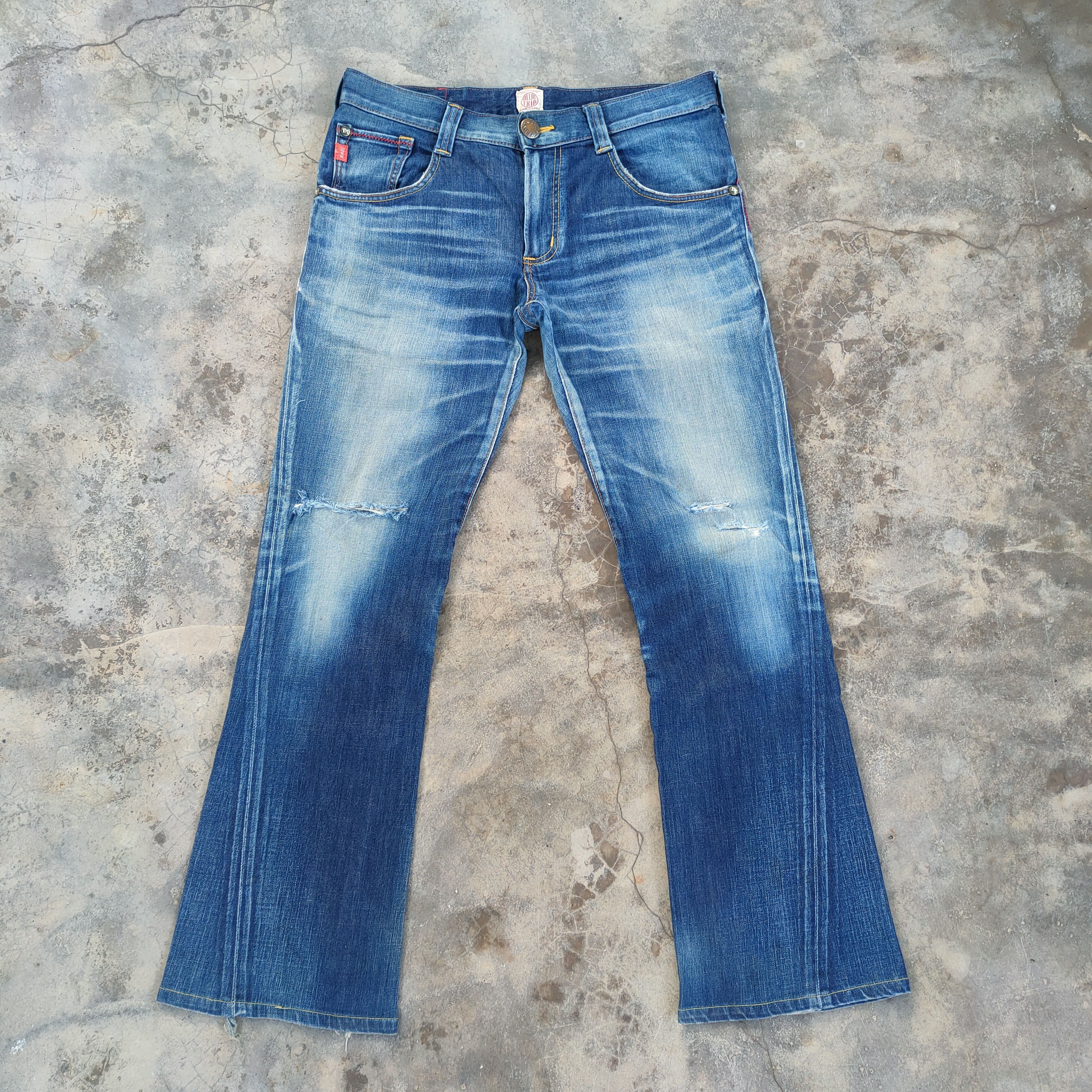 Edwin VINTAGE EDWIN BLUE TRIP FLARE JEAN DENIM PANTS Size US 36 / EU 52 - 1 Thumbnail