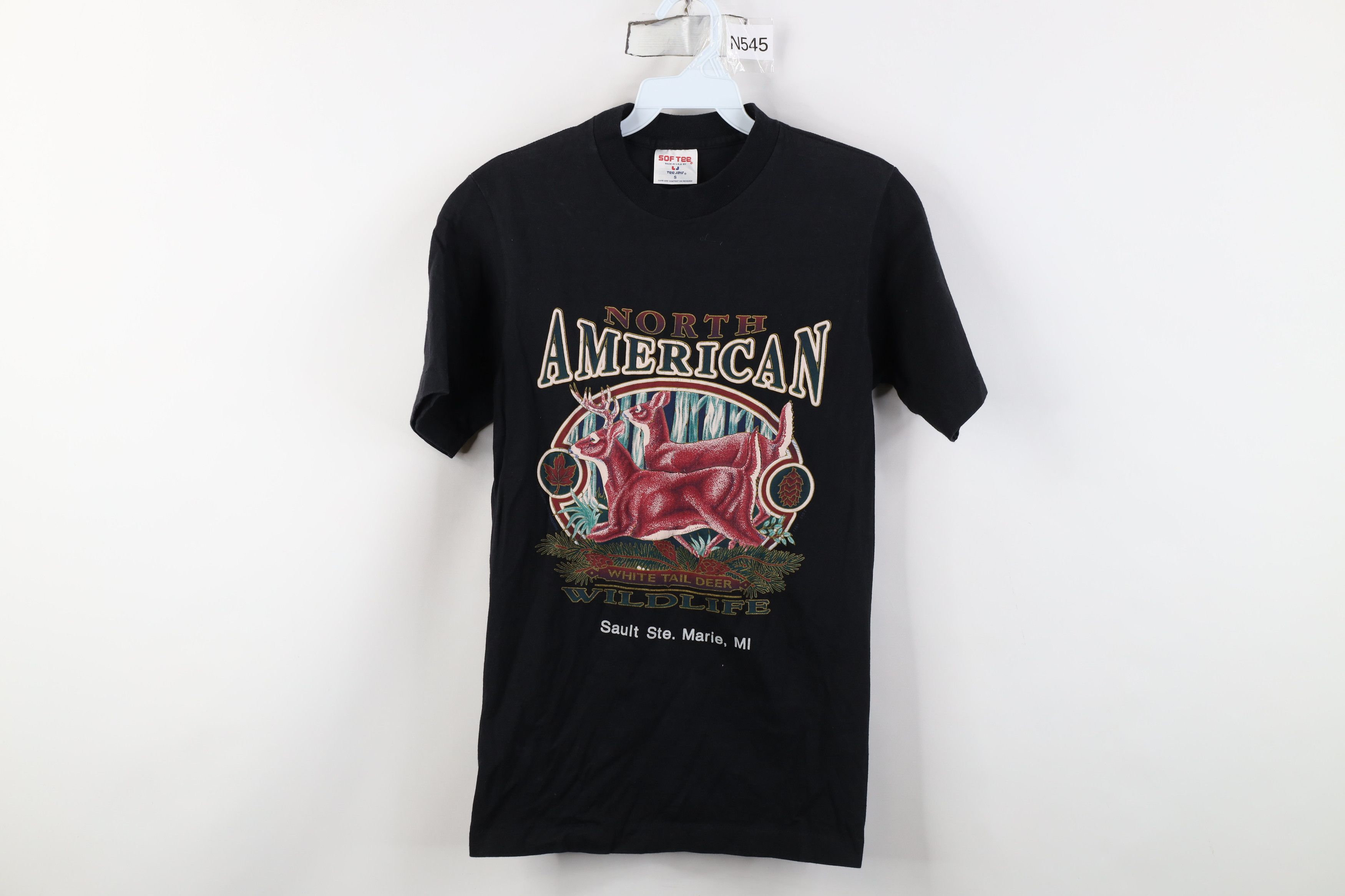 Vintage Vintage 80s 90s American White Tail Deer Michigan T-Shirt Size S / US 4 / IT 40 - 1 Thumbnail