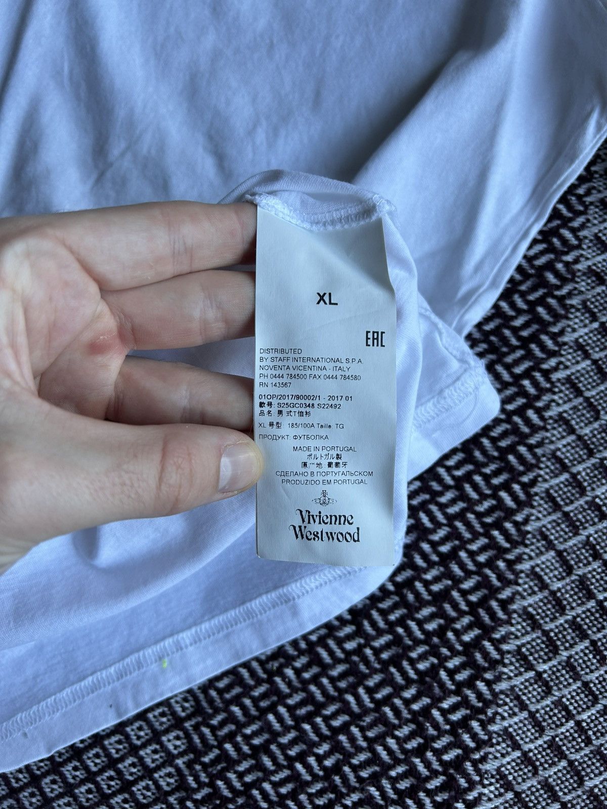 Vivienne Westwood Vivienne Westwood Luxury Small Logo T-shirt Solid Size XL Size US XL / EU 56 / 4 - 7 Thumbnail