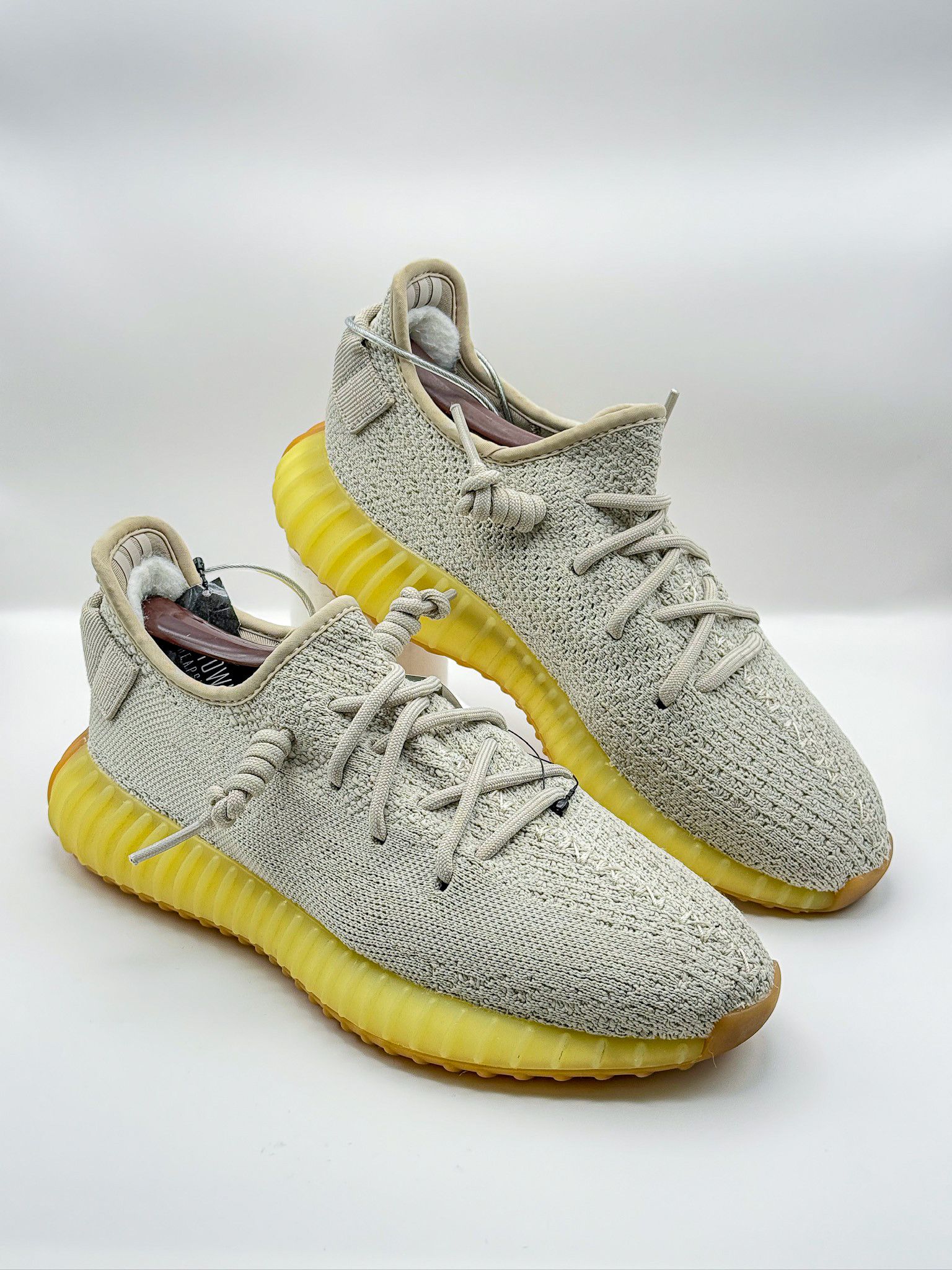 Yeezy Adidas Yeezy Boost 350 V2 Sesame Size US 6.5 / EU 39-40 - 1 Thumbnail