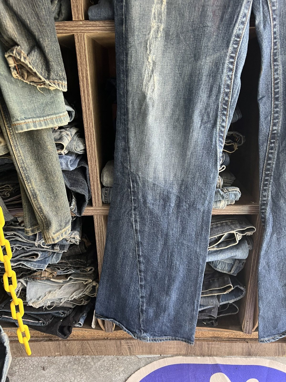 Other 🔥Rare Vigoss Jeans Wide Leg Distressed Denim Size US 35 - 4 Thumbnail
