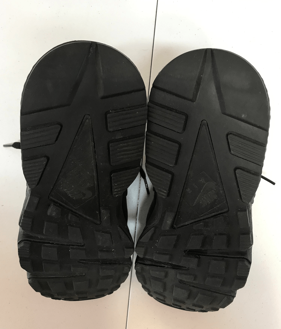 Nike NIKE HURACHE TRIPLE BLACK Size US 11 / EU 44 - 7 Thumbnail