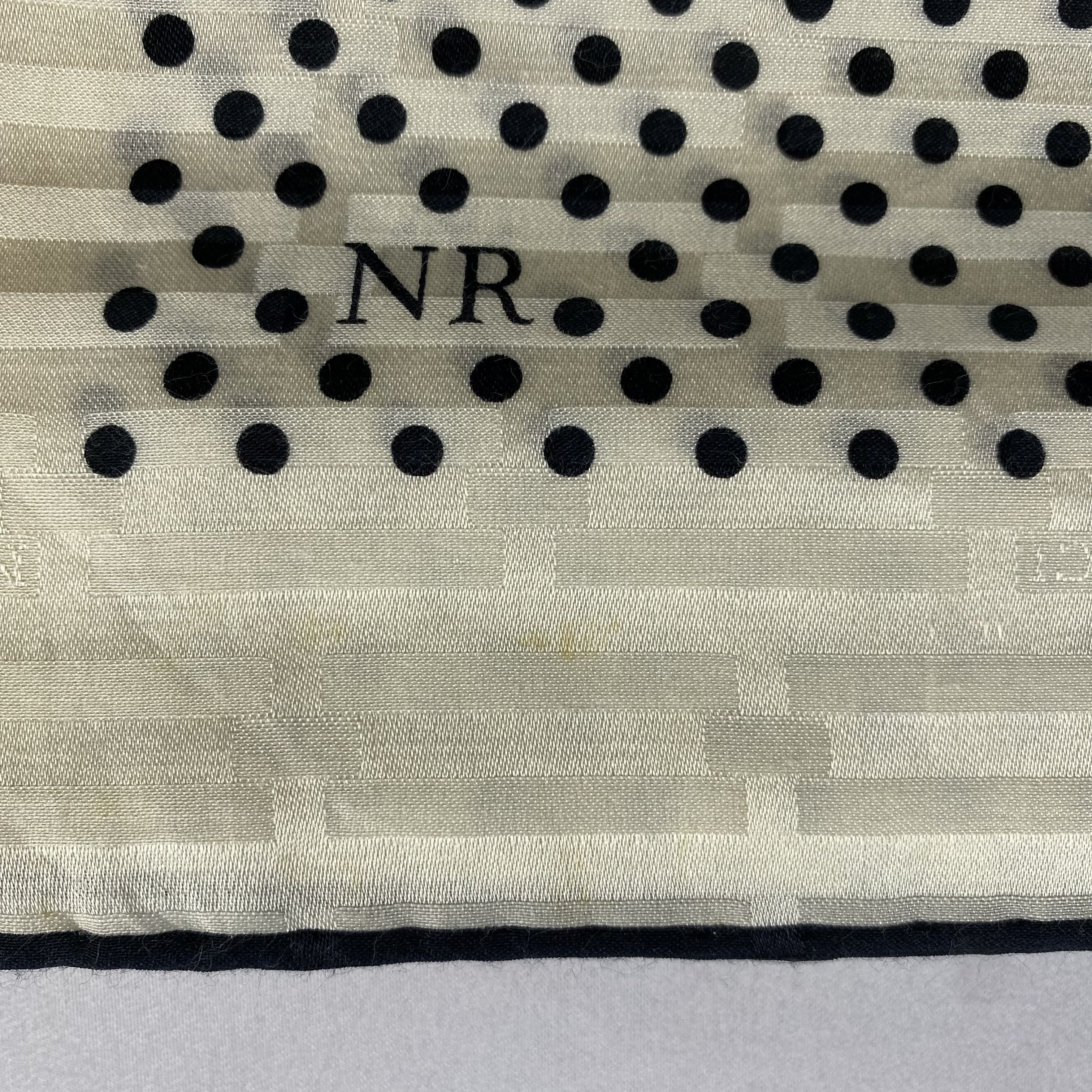 Nina Ricci × Vintage Nina Ricci Handkerchief / Neckerchief / Bandana-P809 Size ONE SIZE - 5 Thumbnail