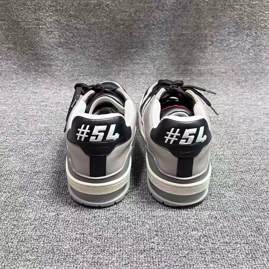 Louis Vuitton Louis Vuitton LV Trainer Black Grey White 7.5 41.5 95% Size US 7.5 / EU 40-41 - 6 Thumbnail