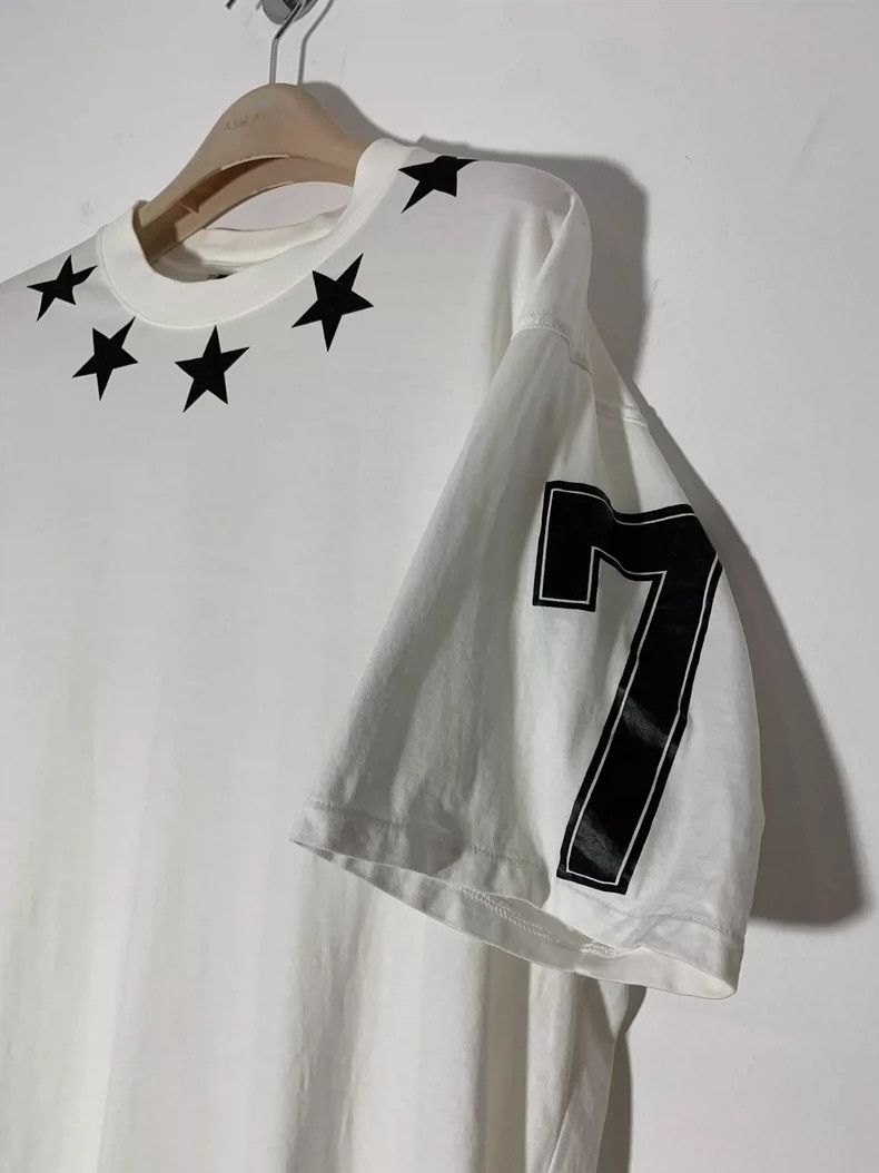Givenchy Givenchy First Generation Five-Star T-Shirt Givenchy Short Size US XS / EU 42 / 0 - 6 Thumbnail