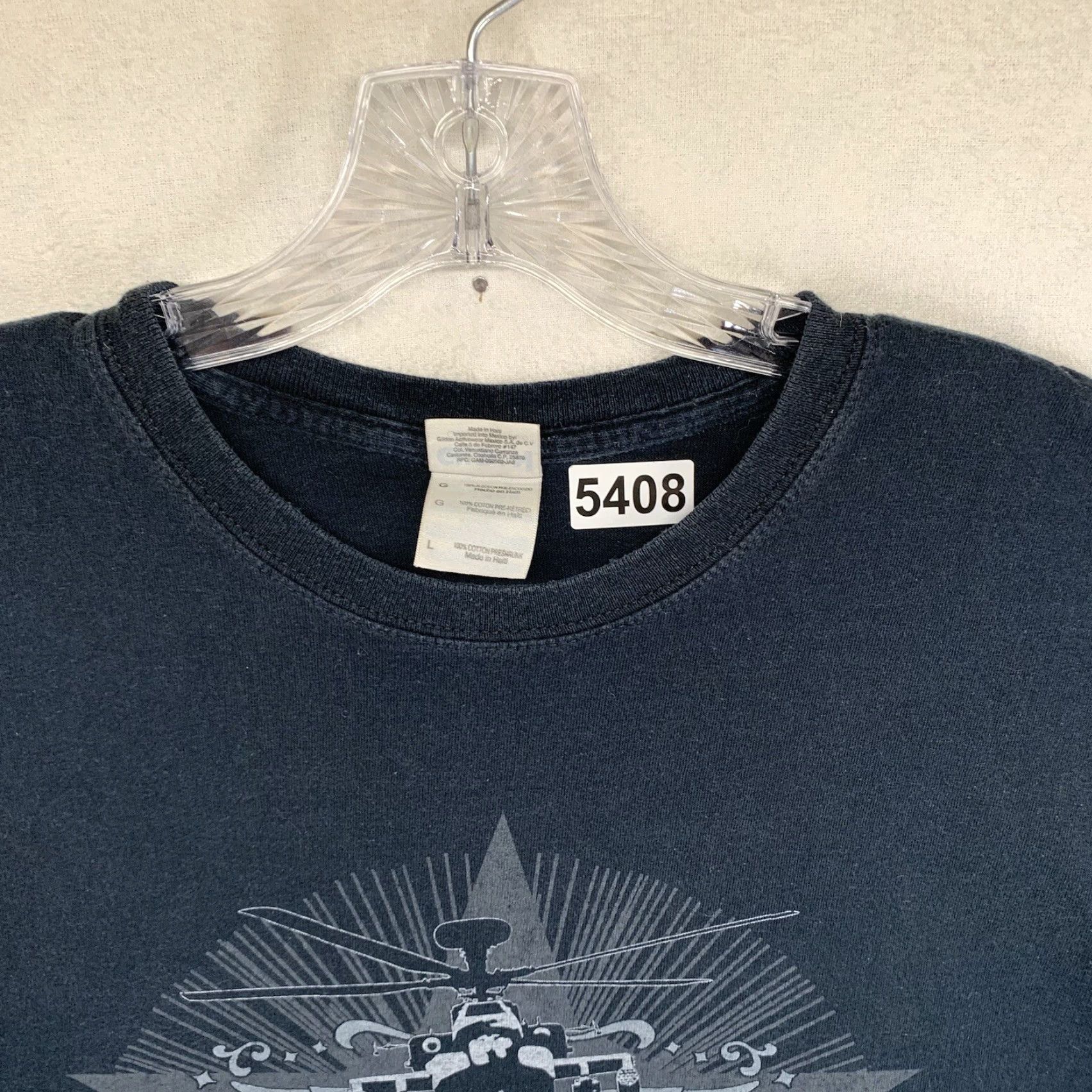 Gildan Gildan Apache Helicopter T-Shirt Adult Medium Black Graphic Aviation Mens Size US M / EU 48-50 / 2 - 7 Thumbnail